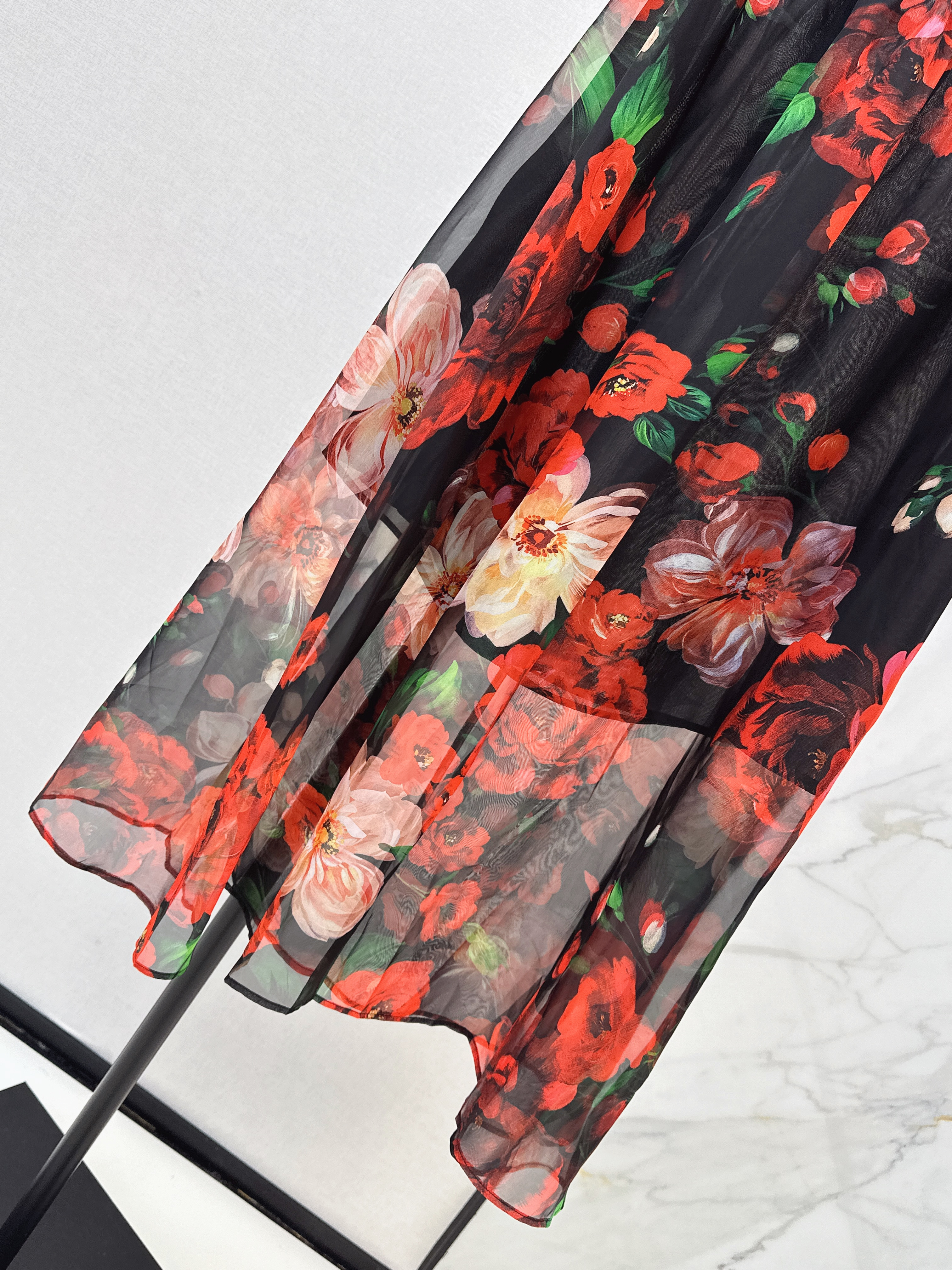 Dolc 26ss floarl print skirt