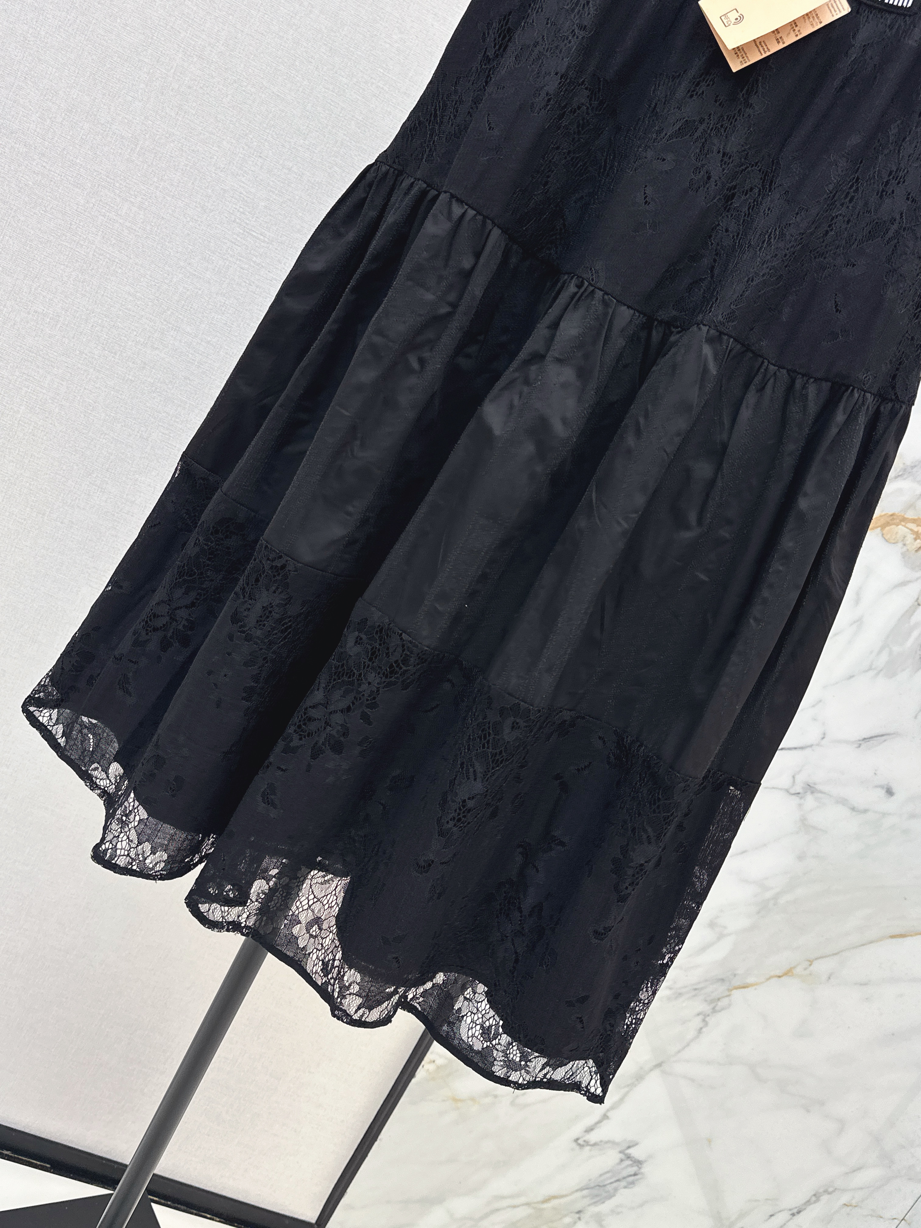 Miu 26ss lace jacquard skirt