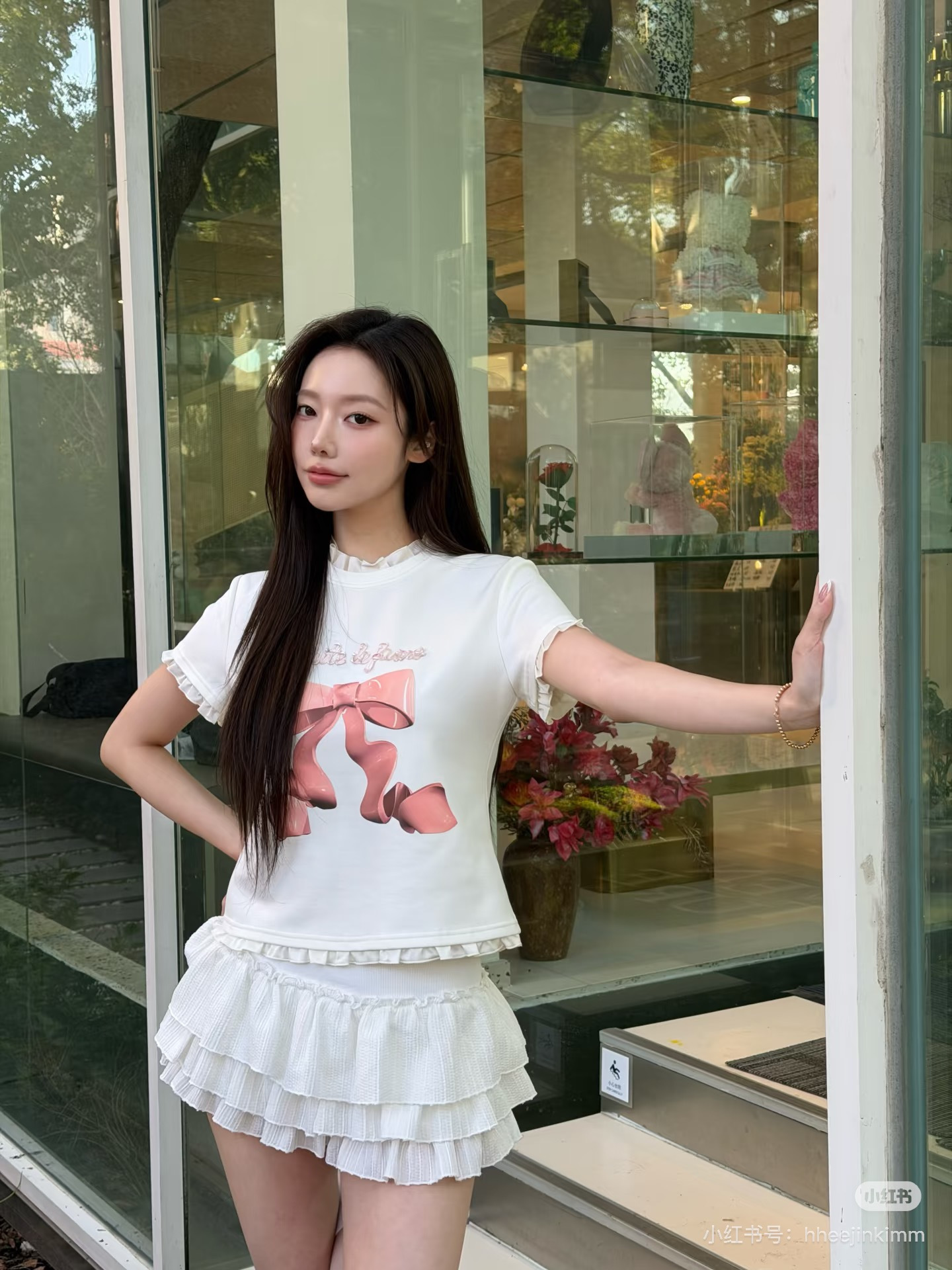 26SS Bow Graphic T-Shirt
