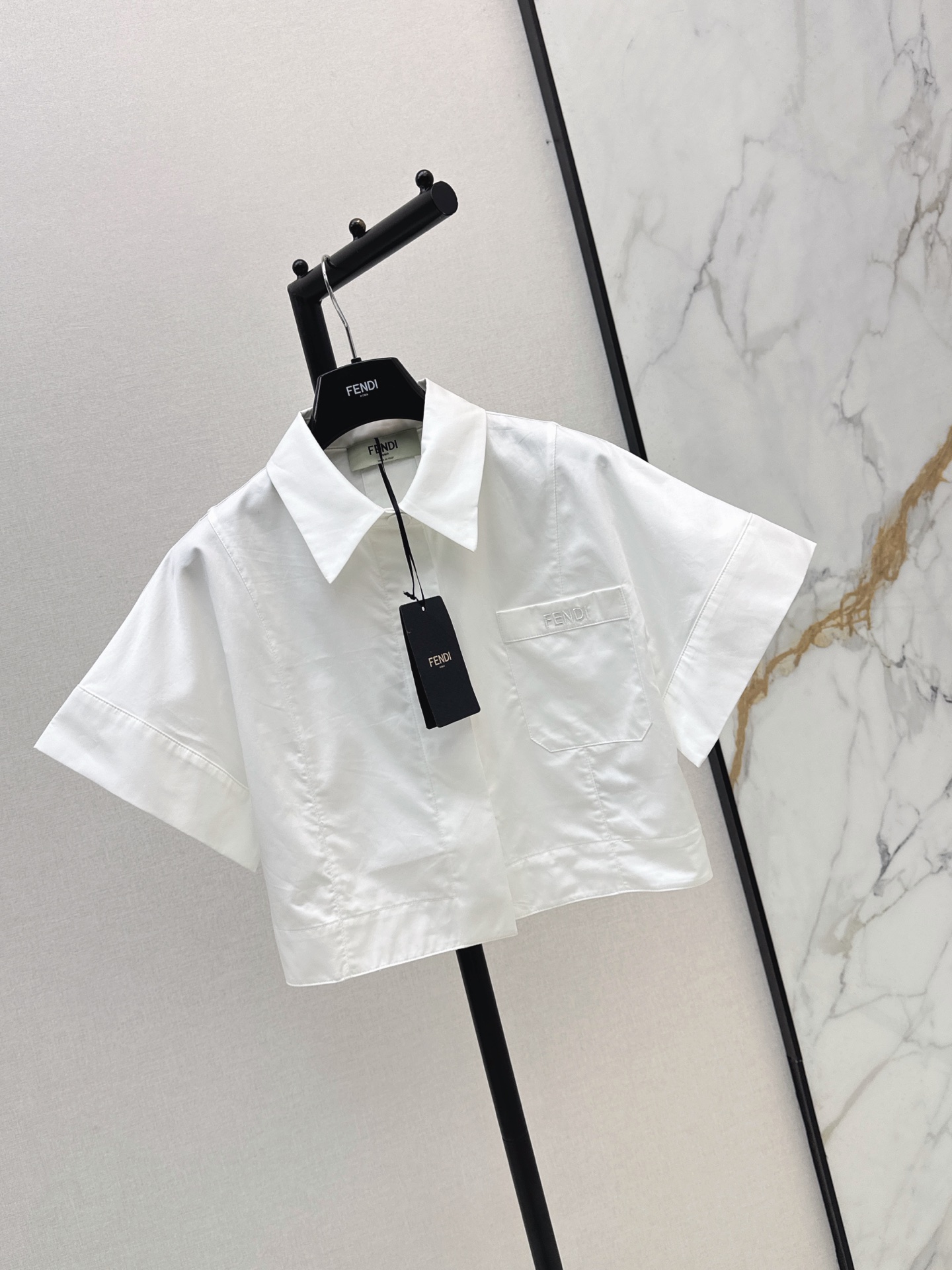 Fen 26ss cropped shirt