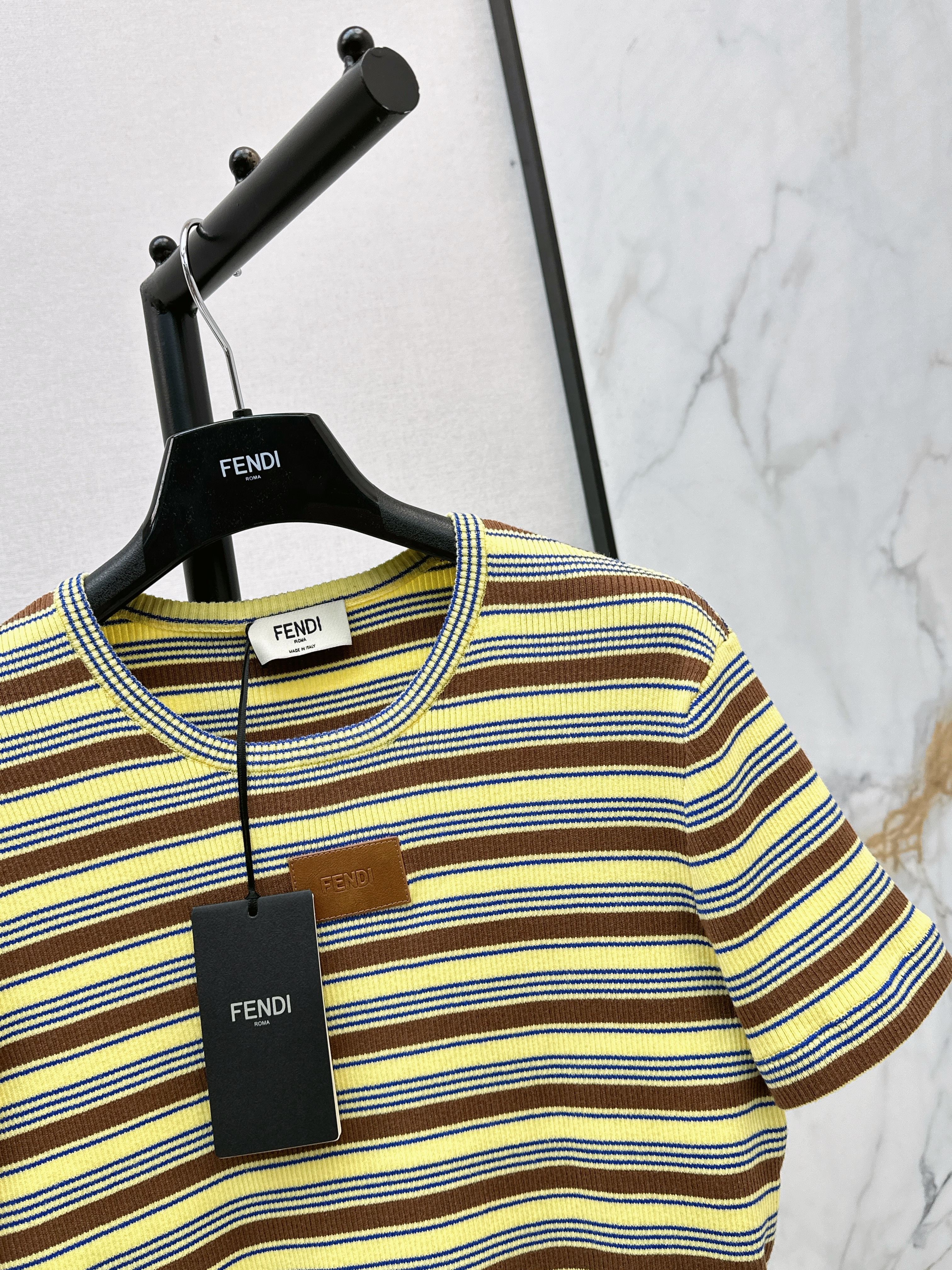 Fend 26ss stripe t-shirt