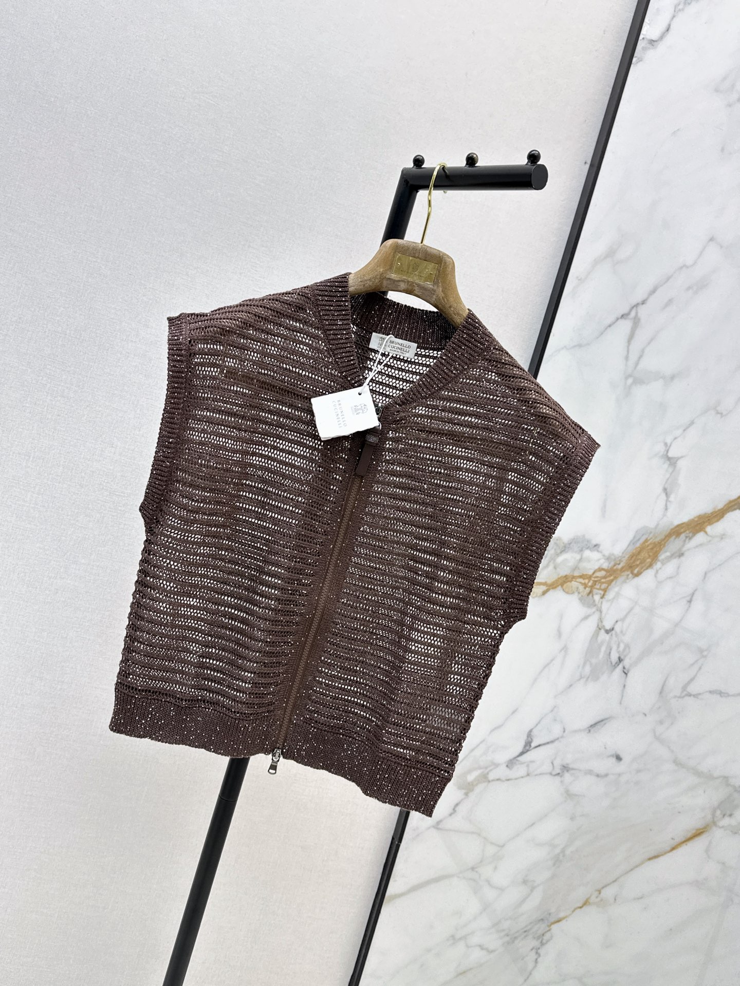 Brun 26ss sleeveless knit cardigan