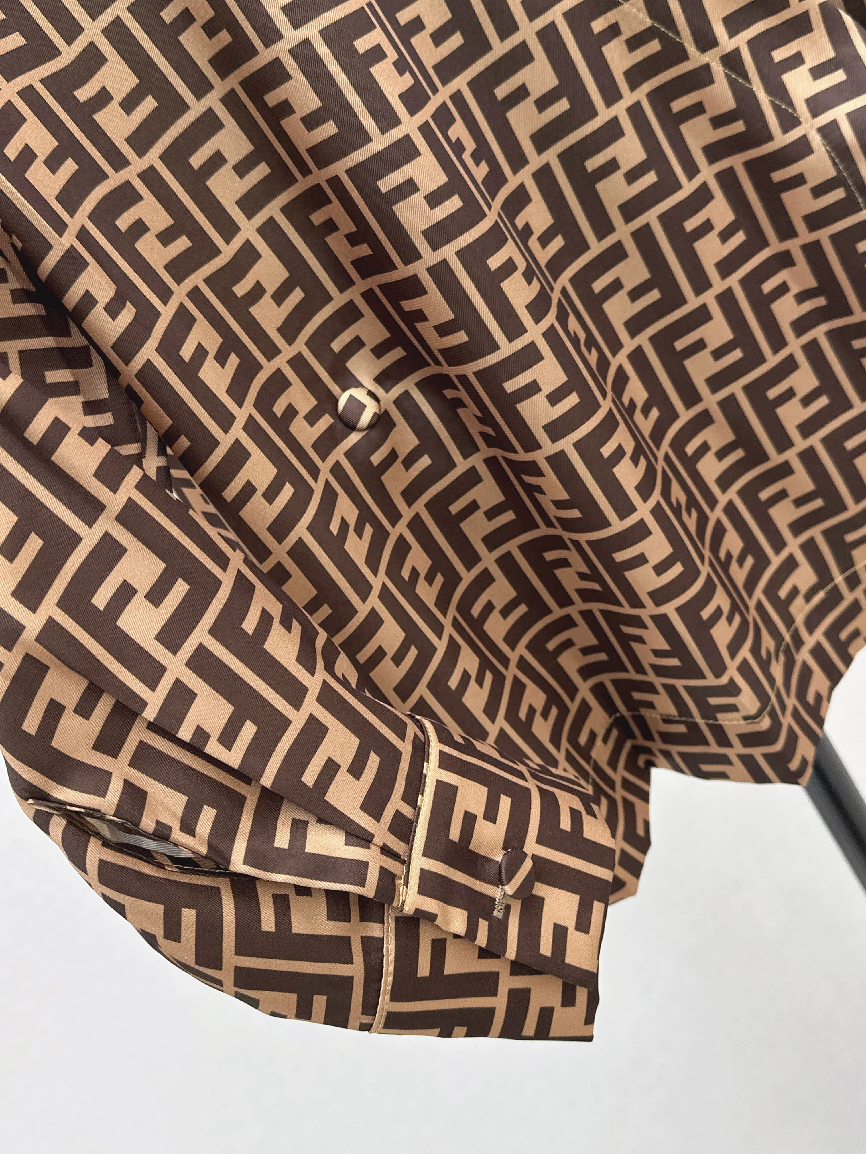 Fend 26ss silk shirts