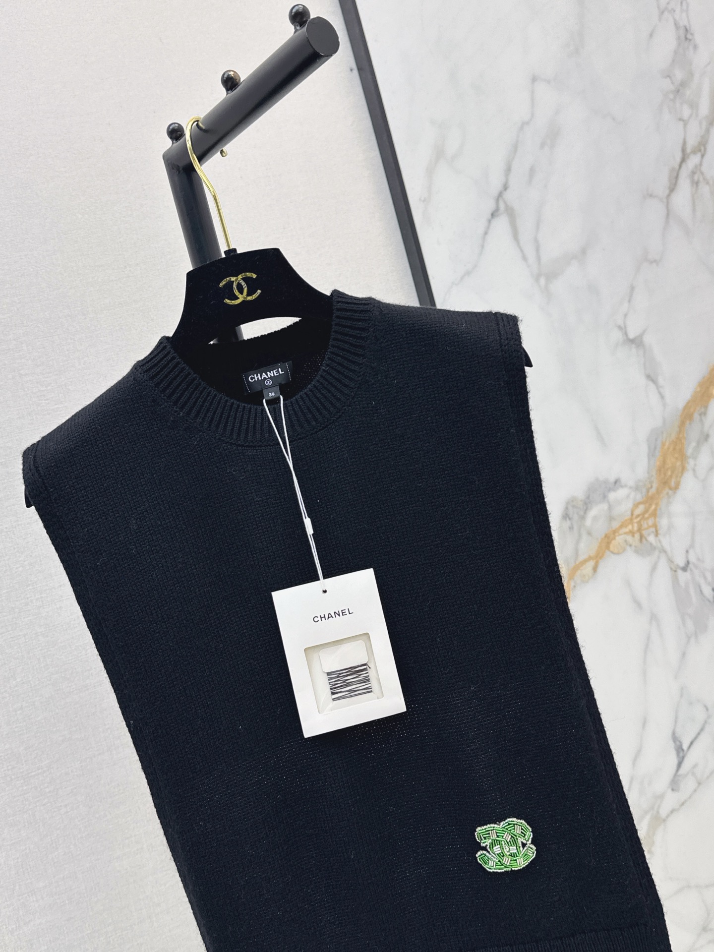 Chan 26ss knit cape