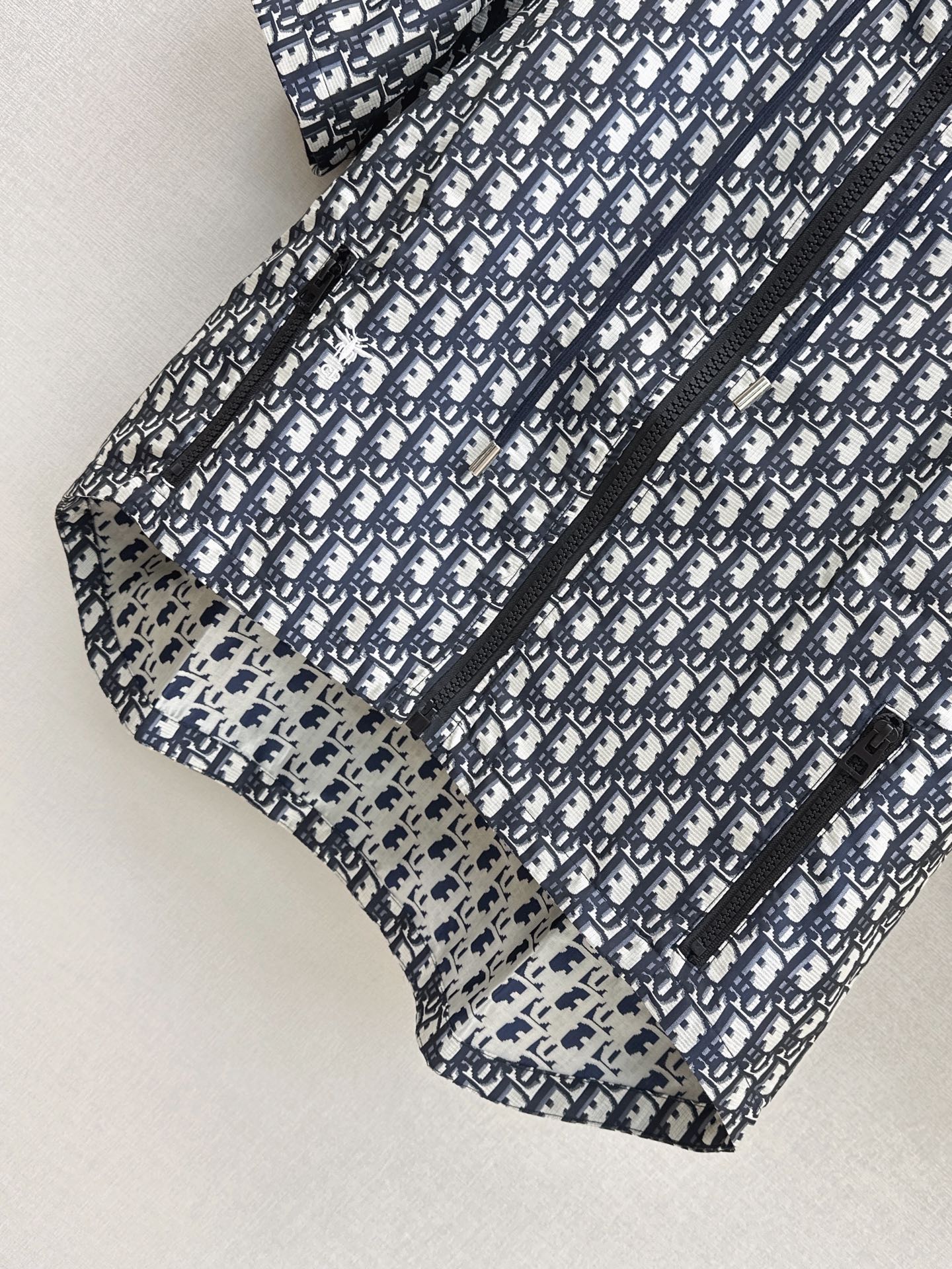 CD 26ss monograw suit