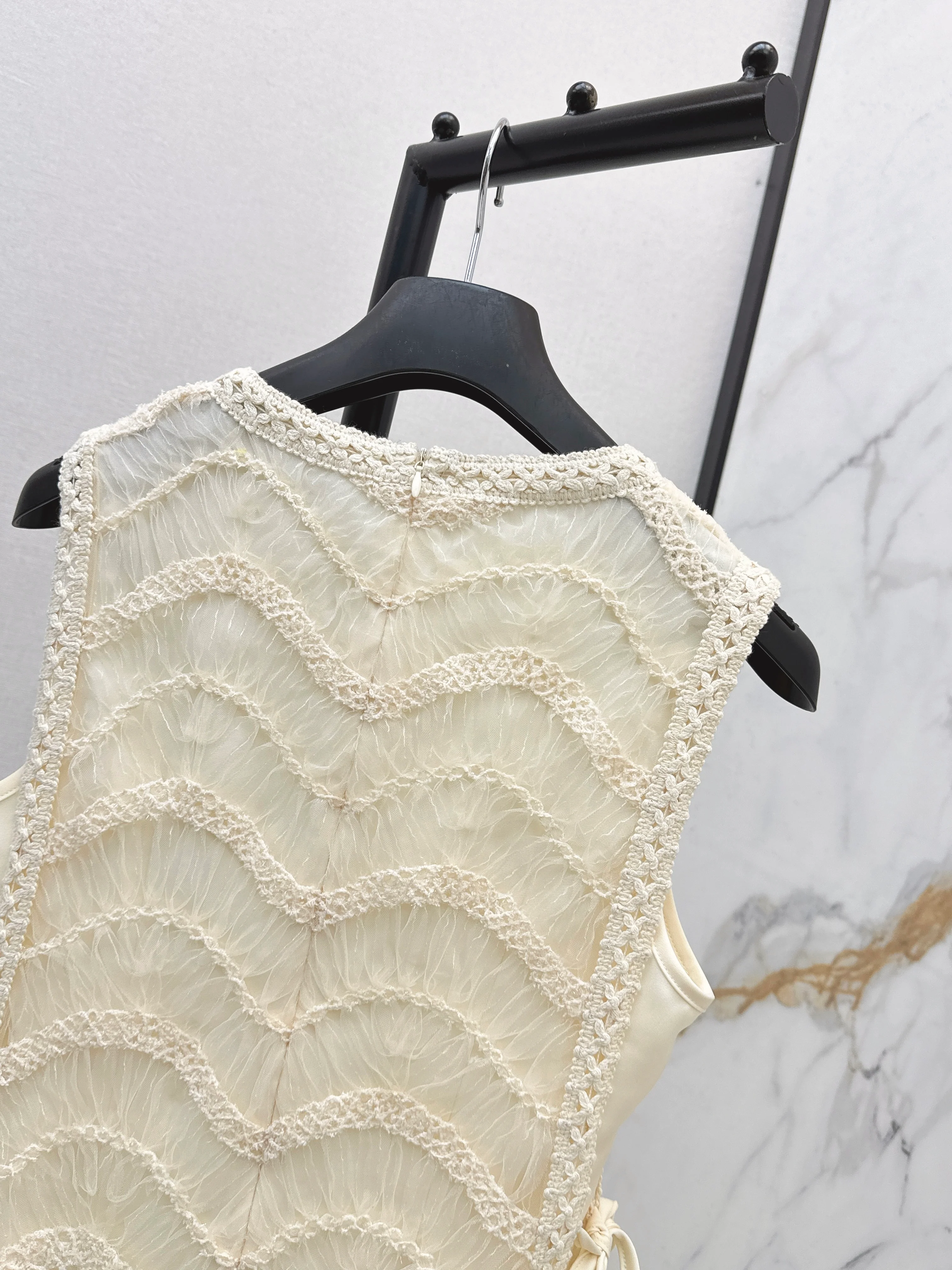 CD 26ss woven contract chiffon dress