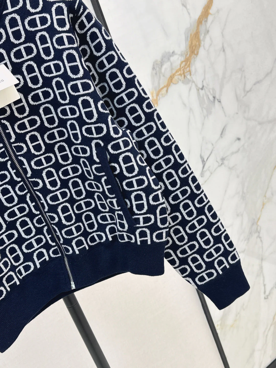 Her 25fw jacquard jakcet