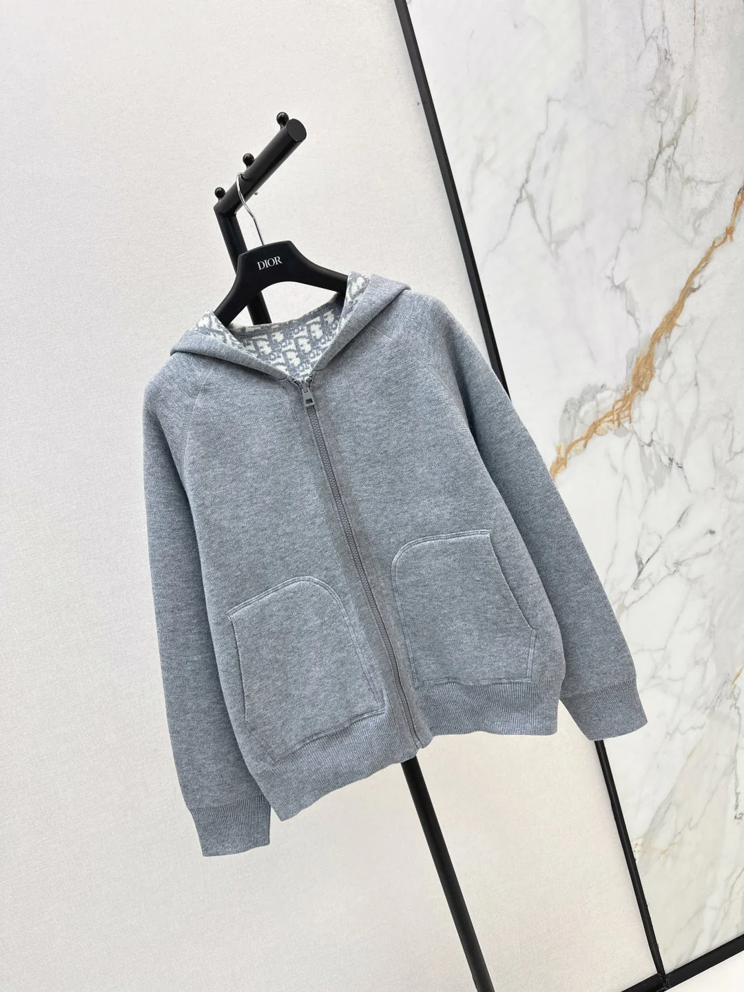 CD 25fw reversible jacket