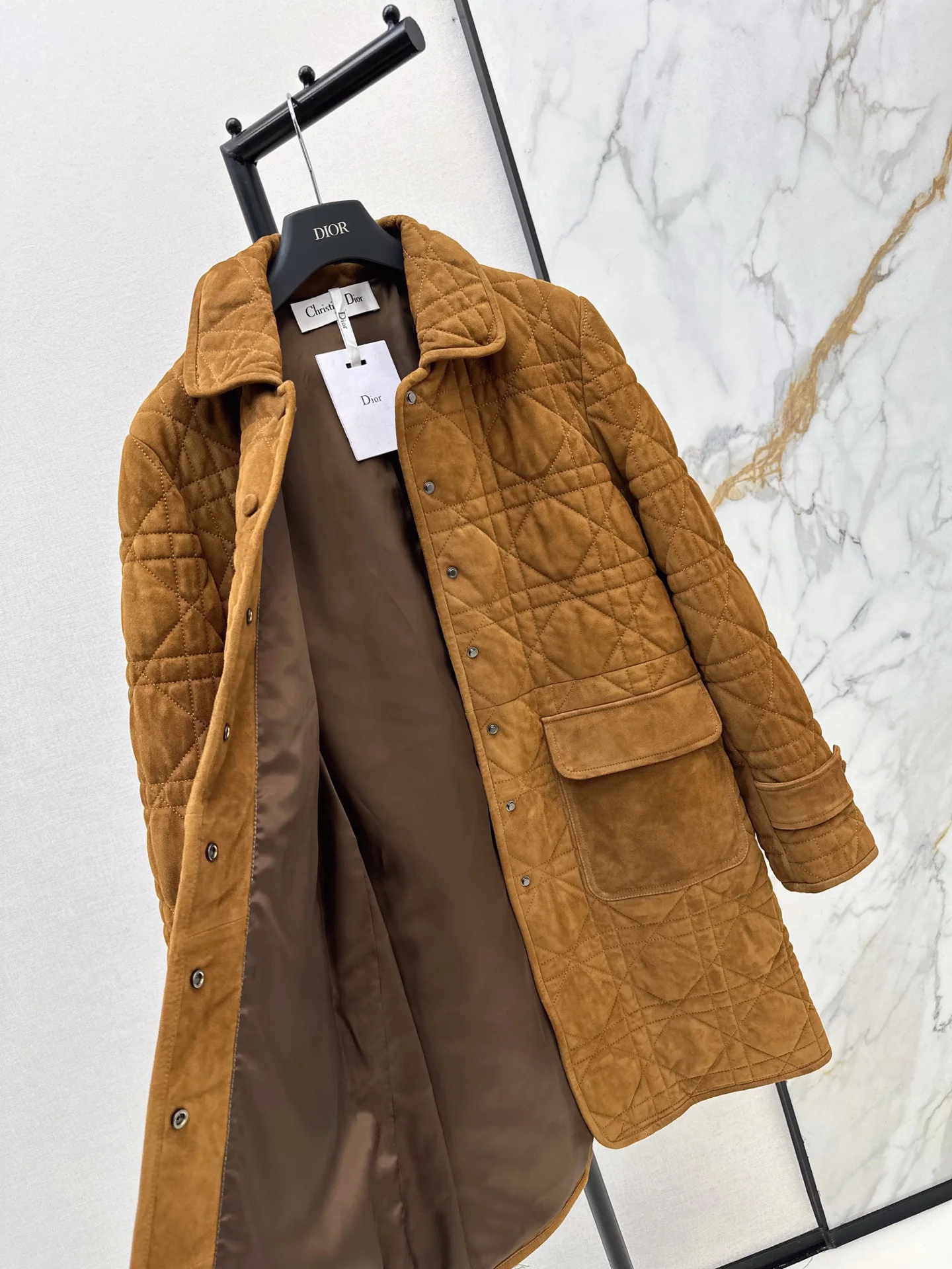 CD 25fw suede padded long jacket