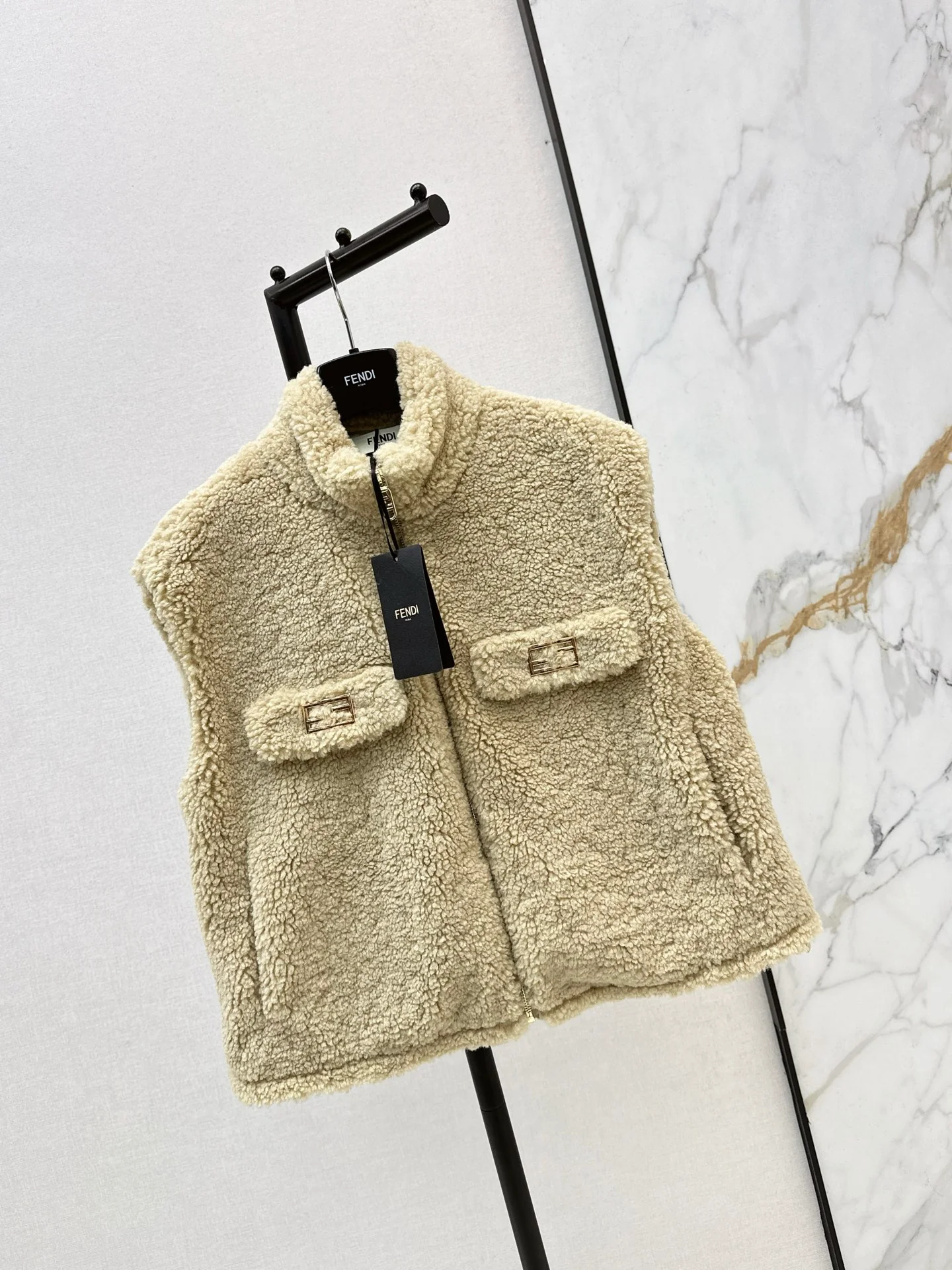 Fend 25fw fleece vest jacket