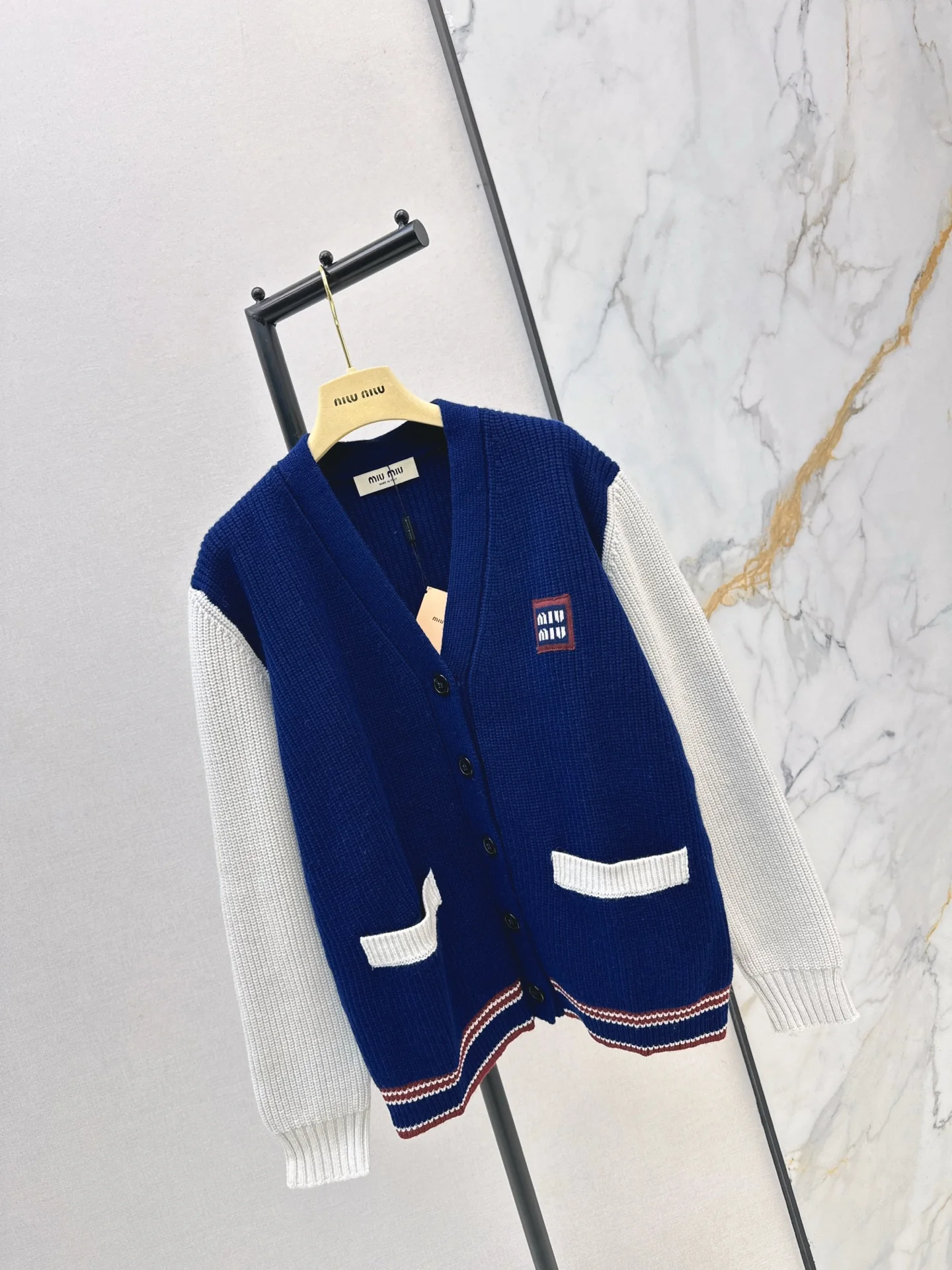 Miu 26ss knit cardigan