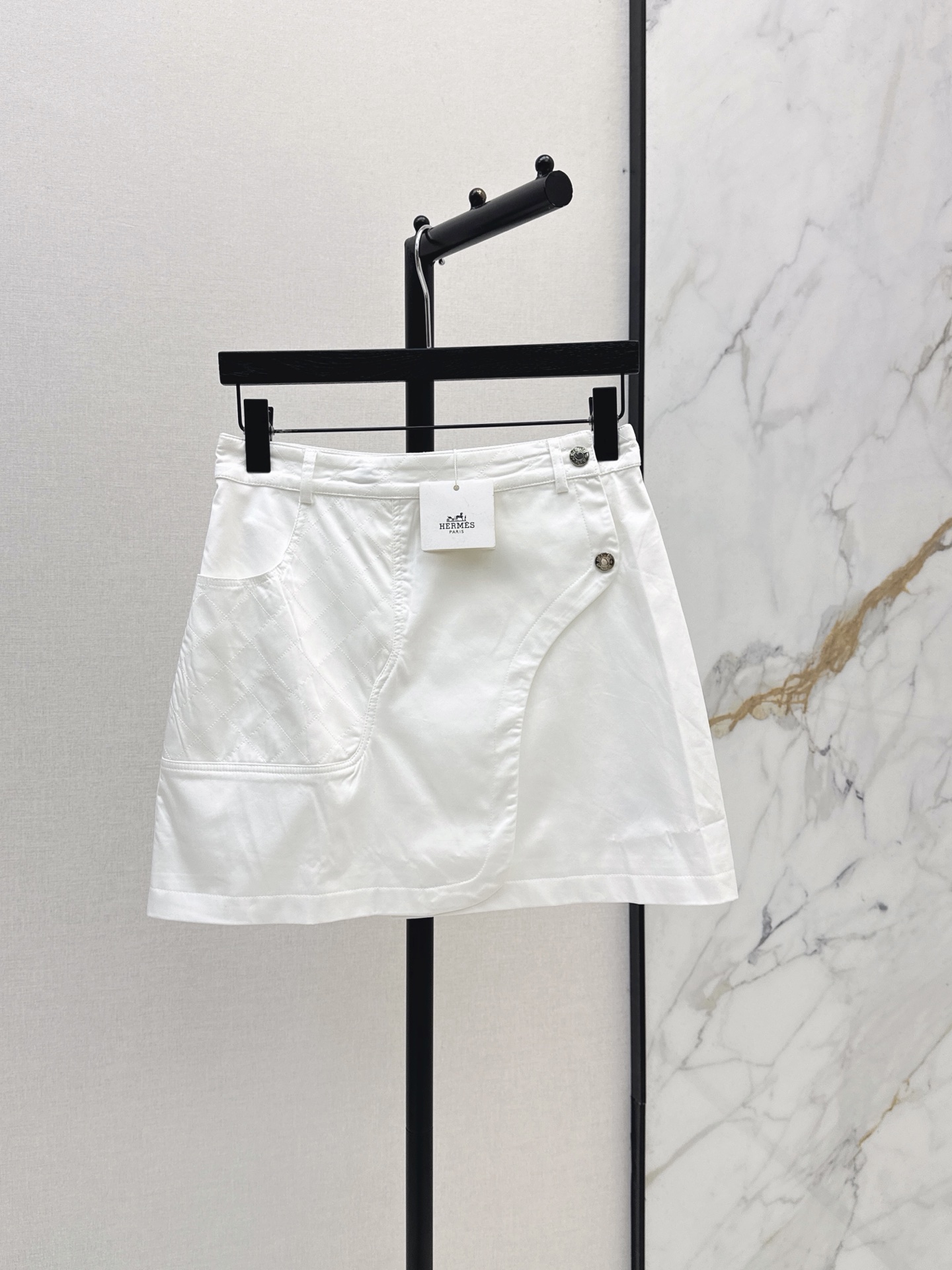 Her 26ss A-line skirt