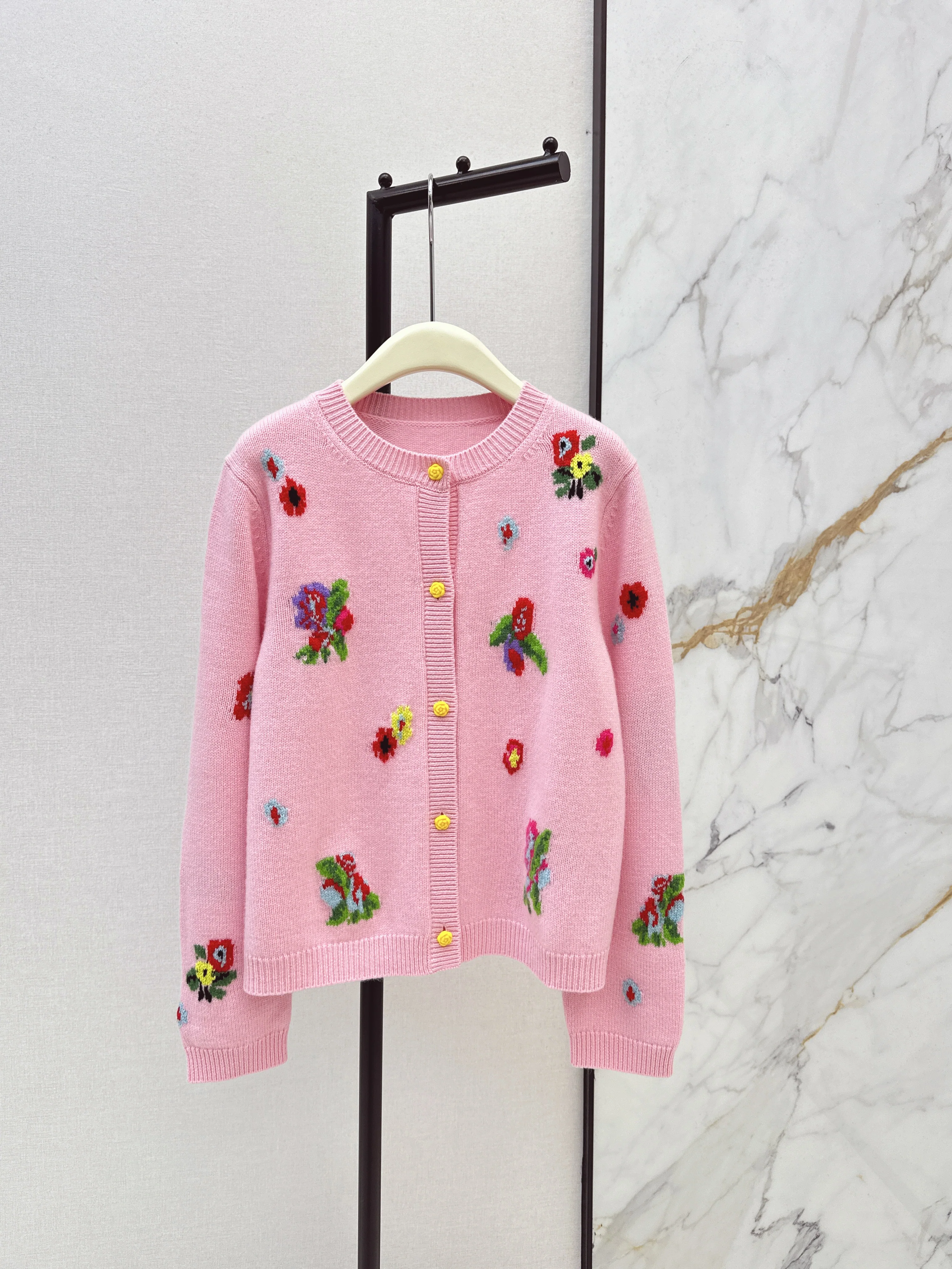 Erdo 26ss intarsia cashmere cardigan