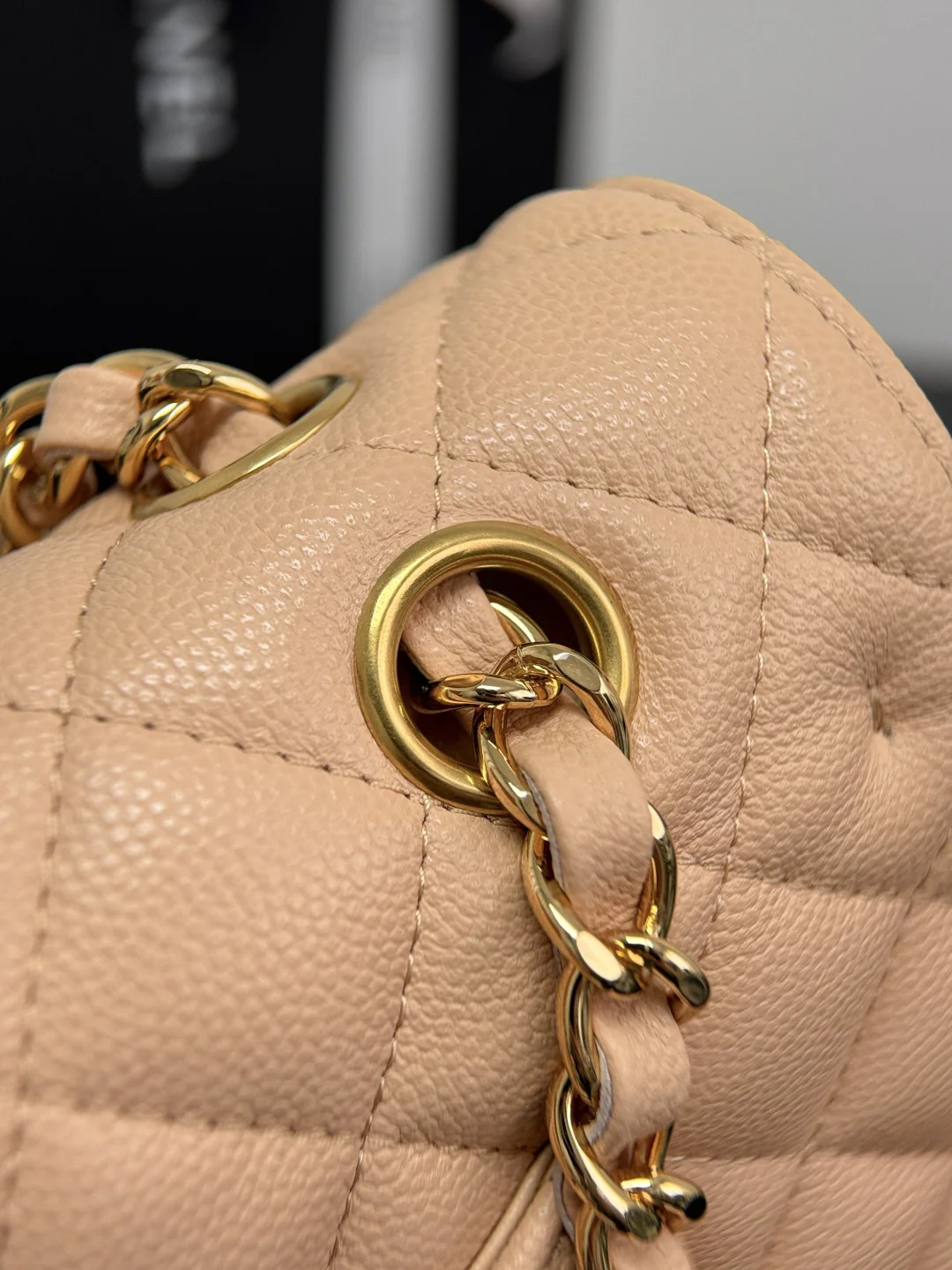 Chan cf25 chain shoulder bag