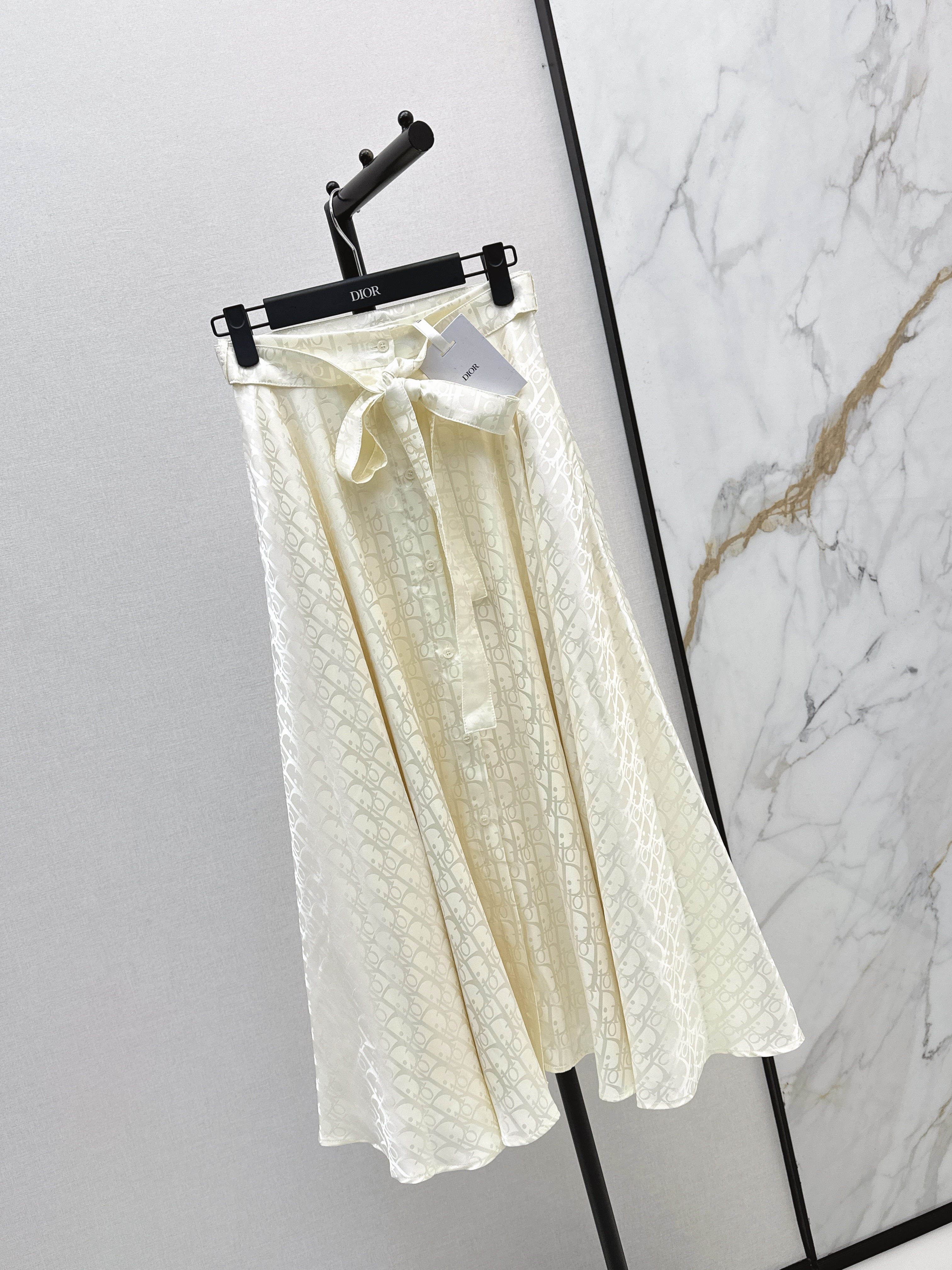 CD 26ss jacquard pleated skirt