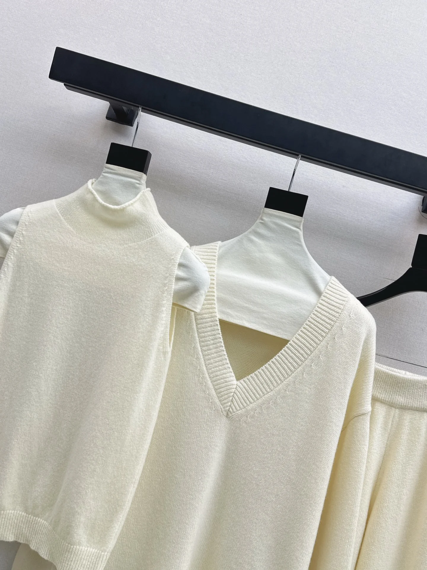 Brun 25fw knit suit sleeveless vest+sweater+pants set