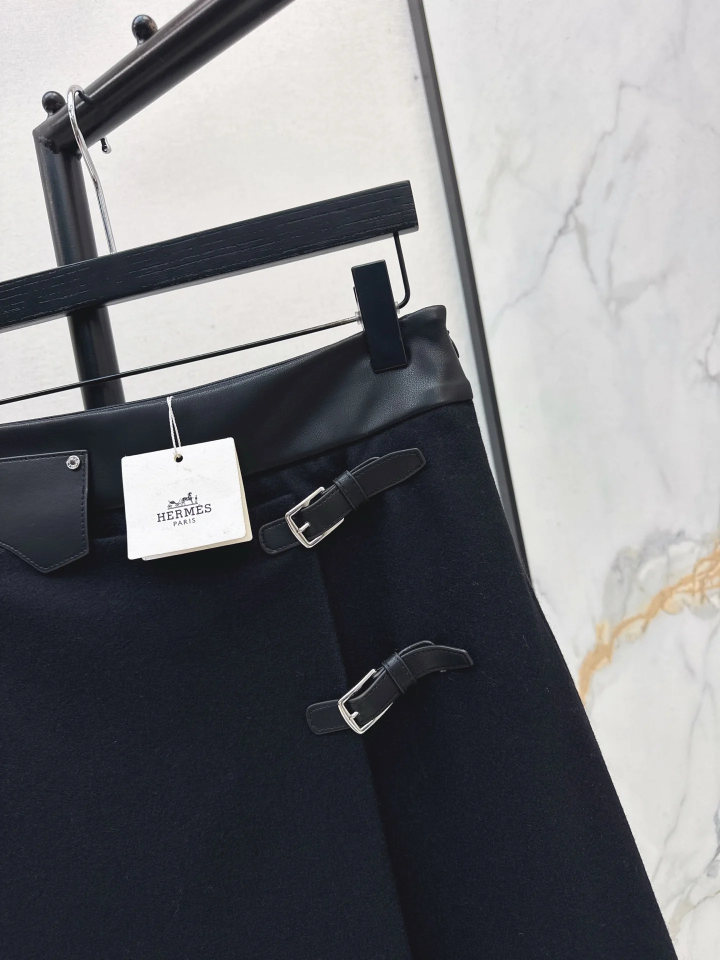 Herm 26ss contract pu skirts