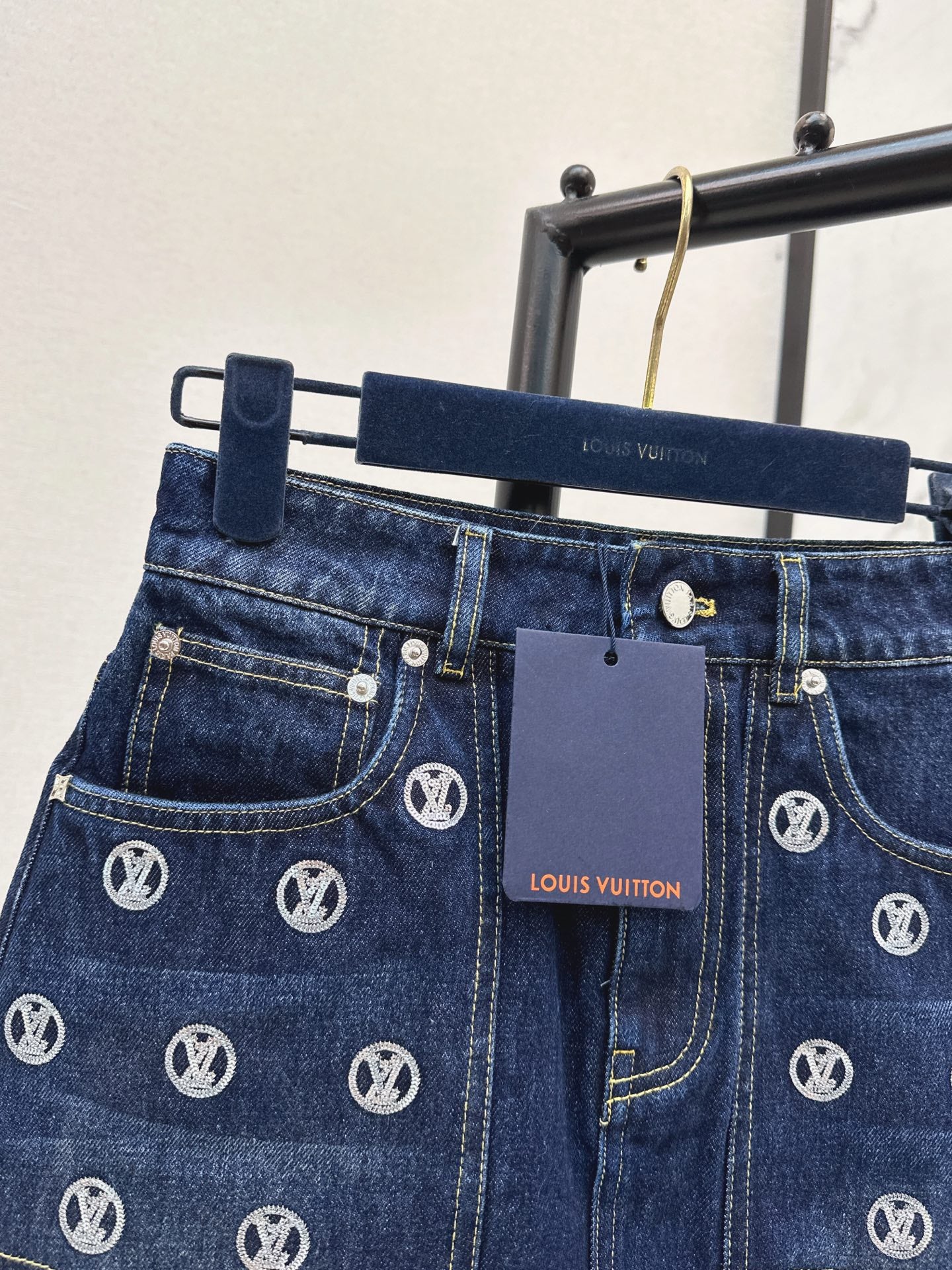 Louis 25fw embroidery denim skirts coin sequins