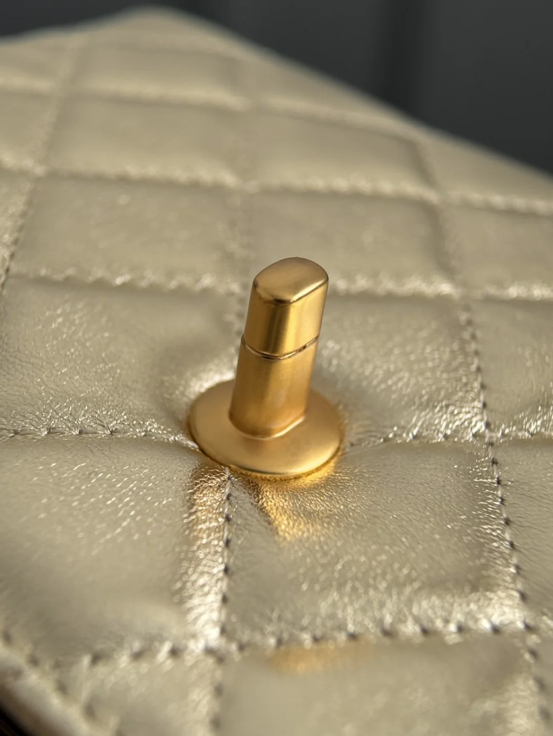 Chan 25A kelly bag with chain