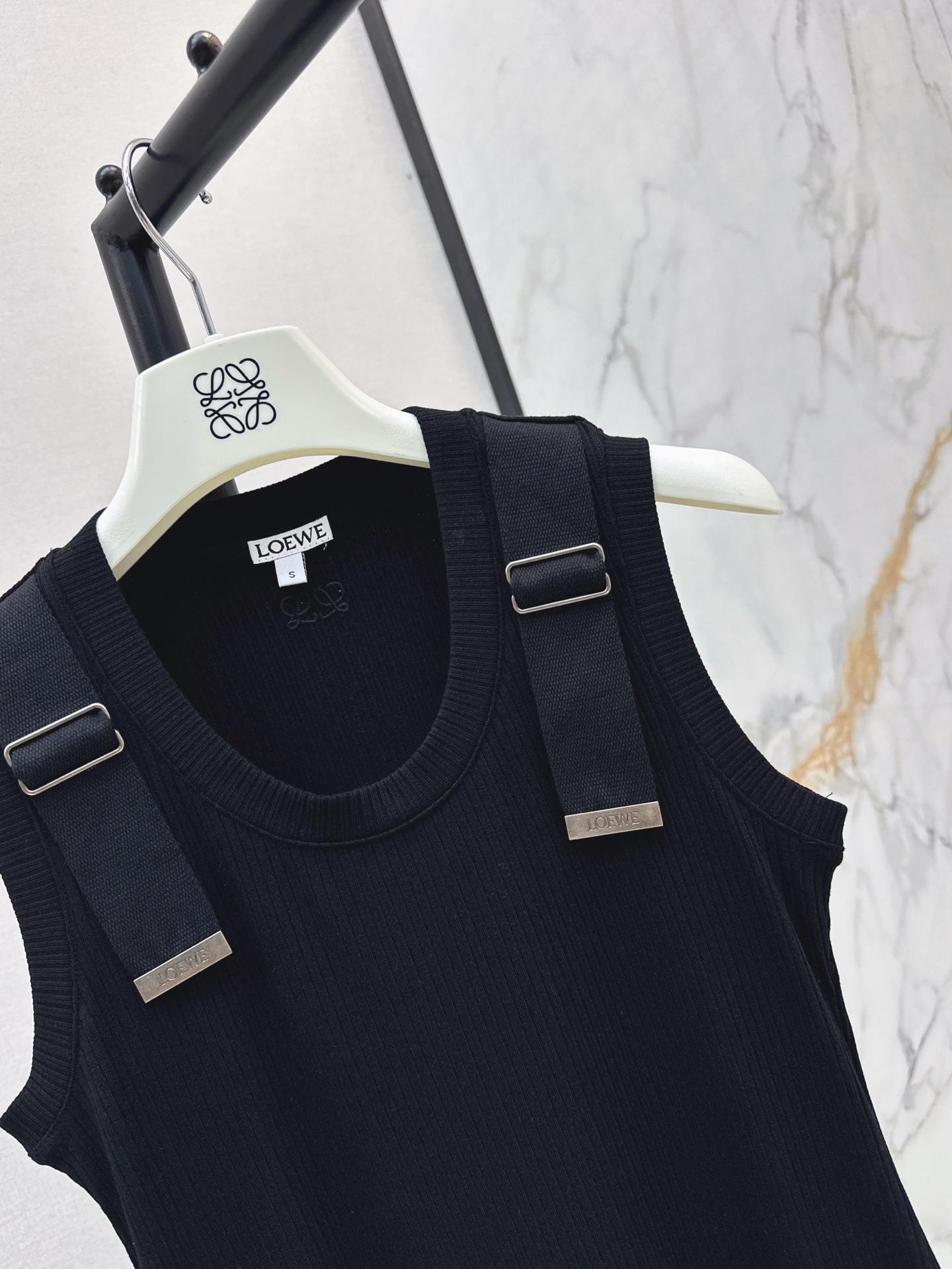 Loe 26ss sleeveless knit dress