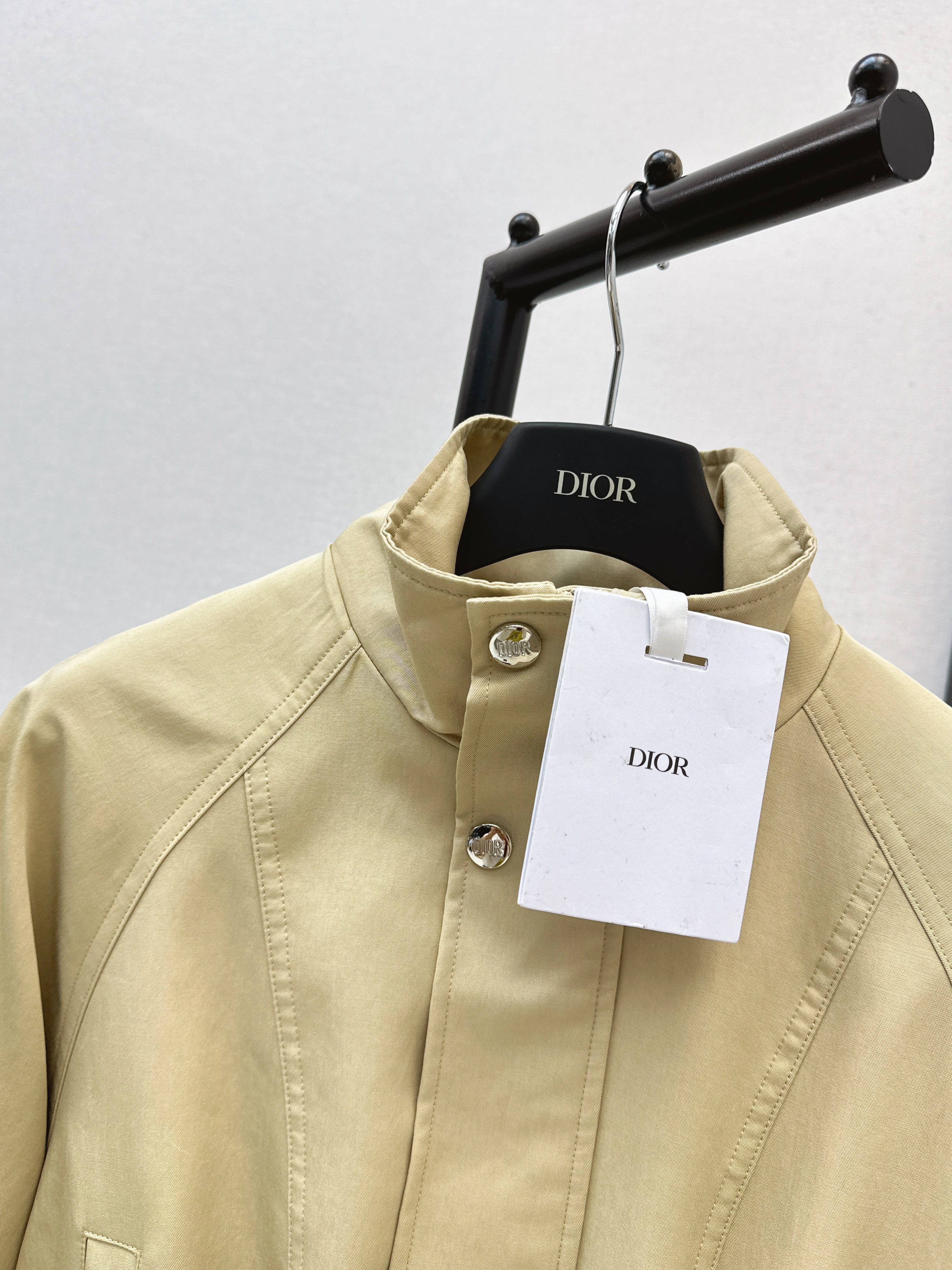 CD 26ss trench coat