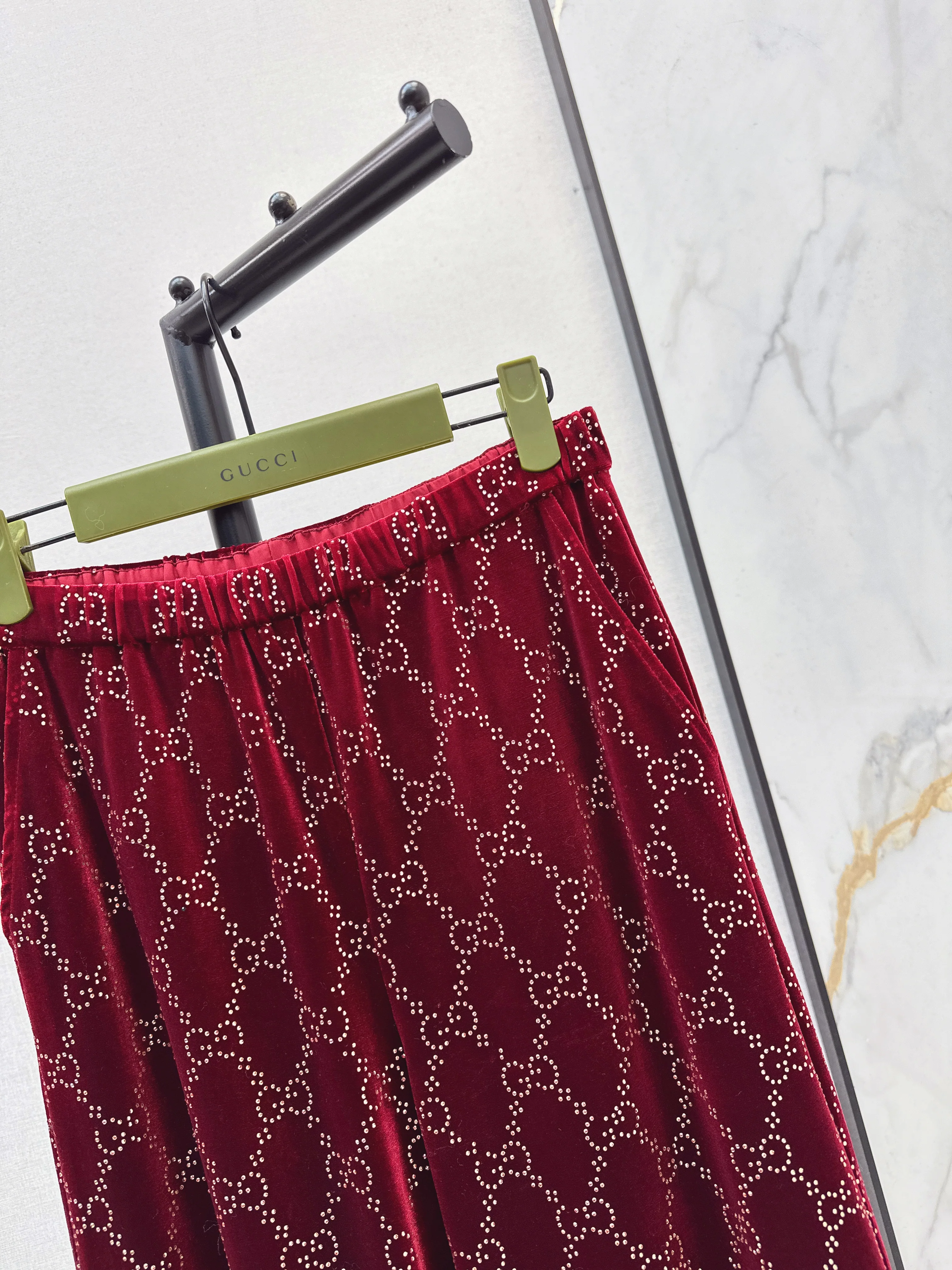 Gucc 26ss rhinestone suit pants