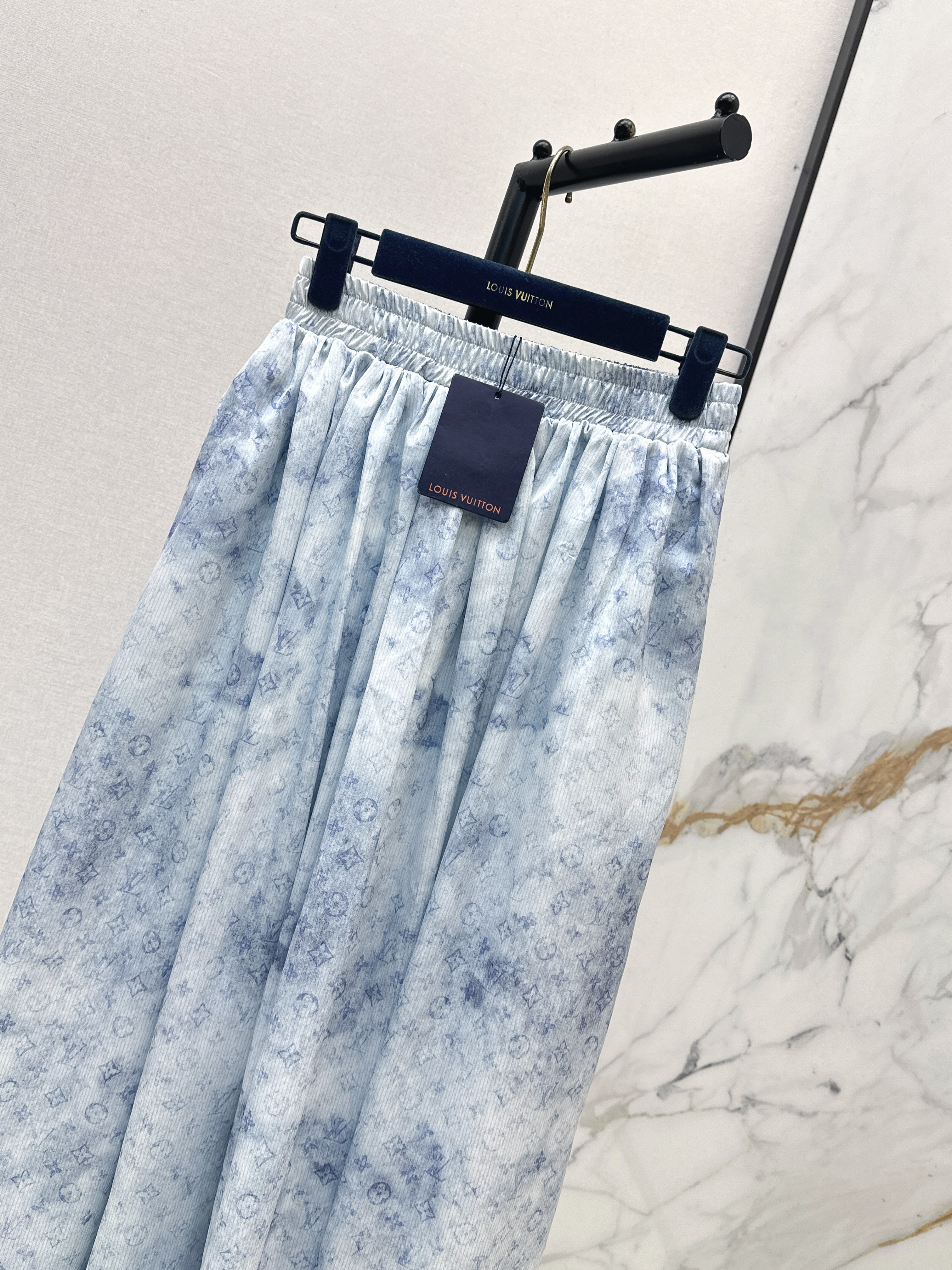 Loui 26ss gradient print skirt