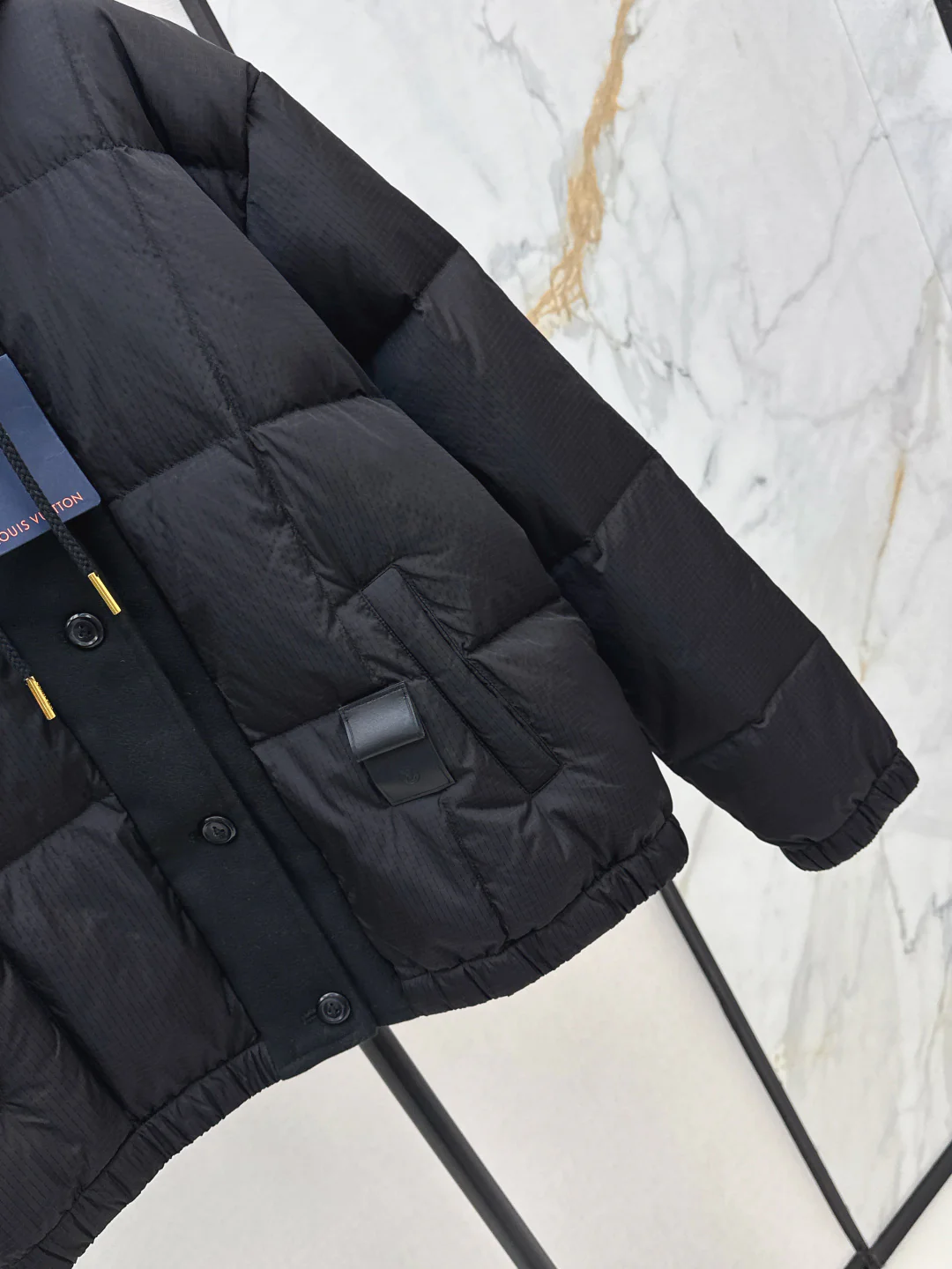 Louis 25fw down jacket