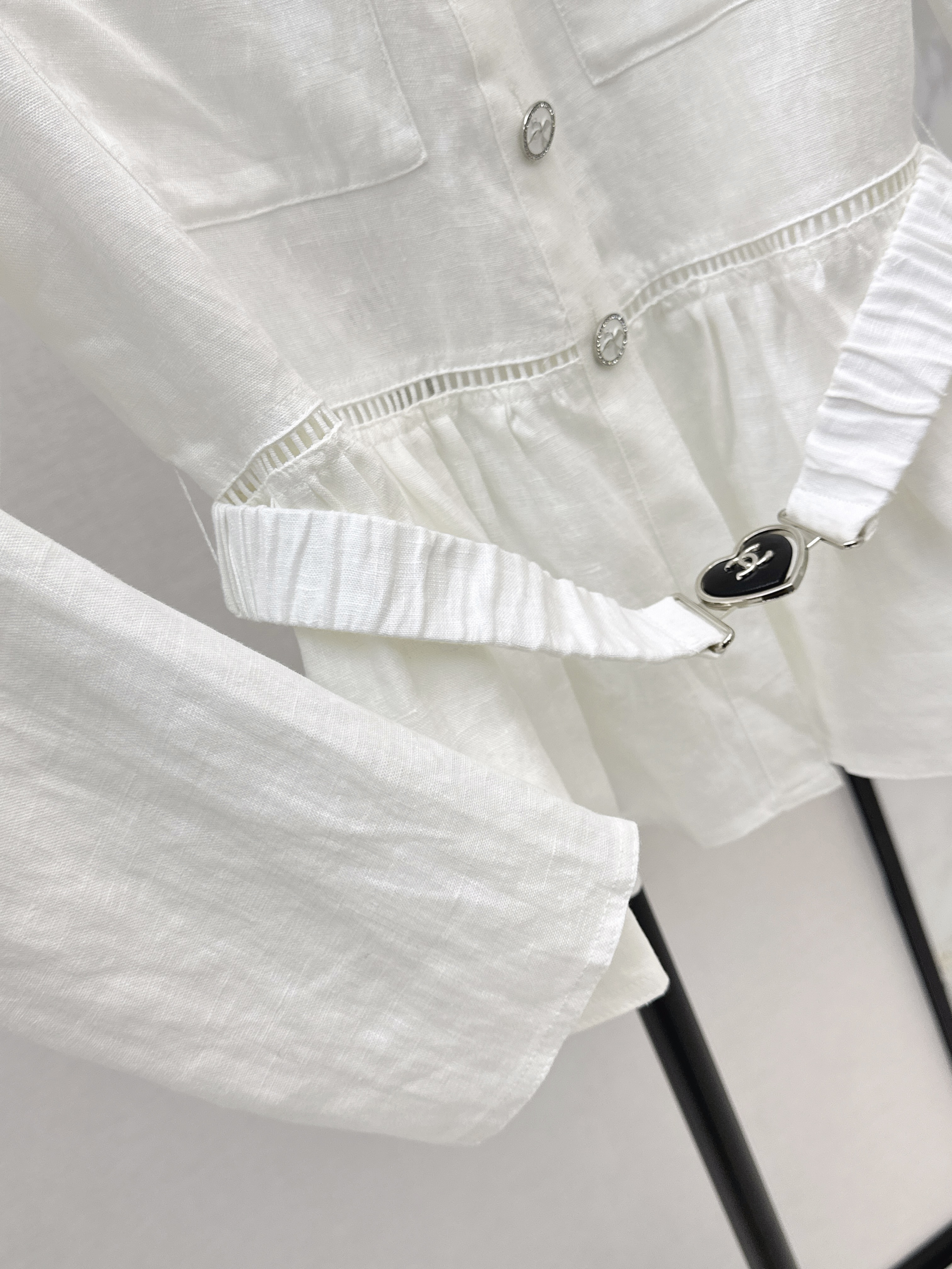 Chan 26ss belted shirt