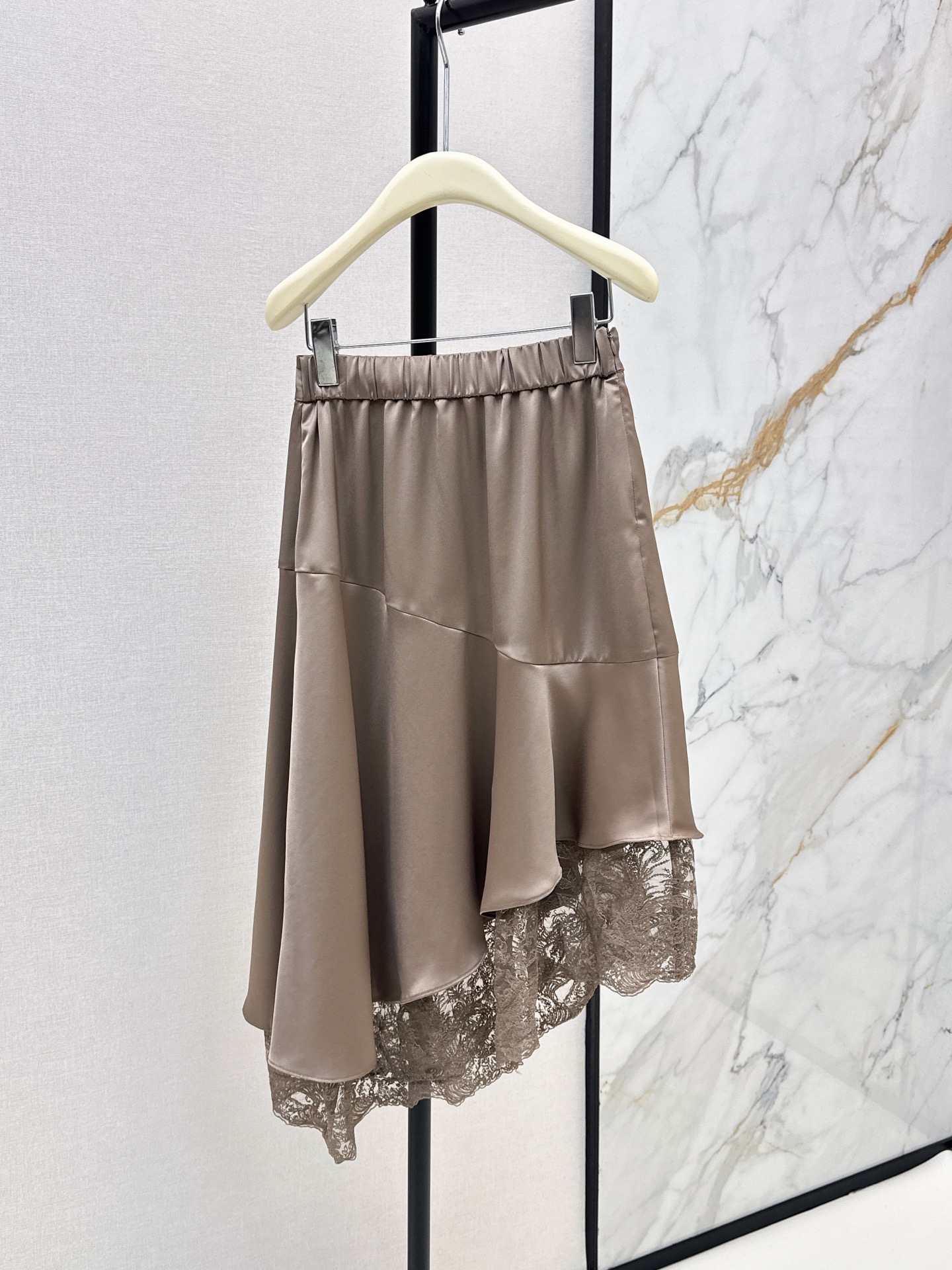Chol 26ss lace asymmetrical skirt