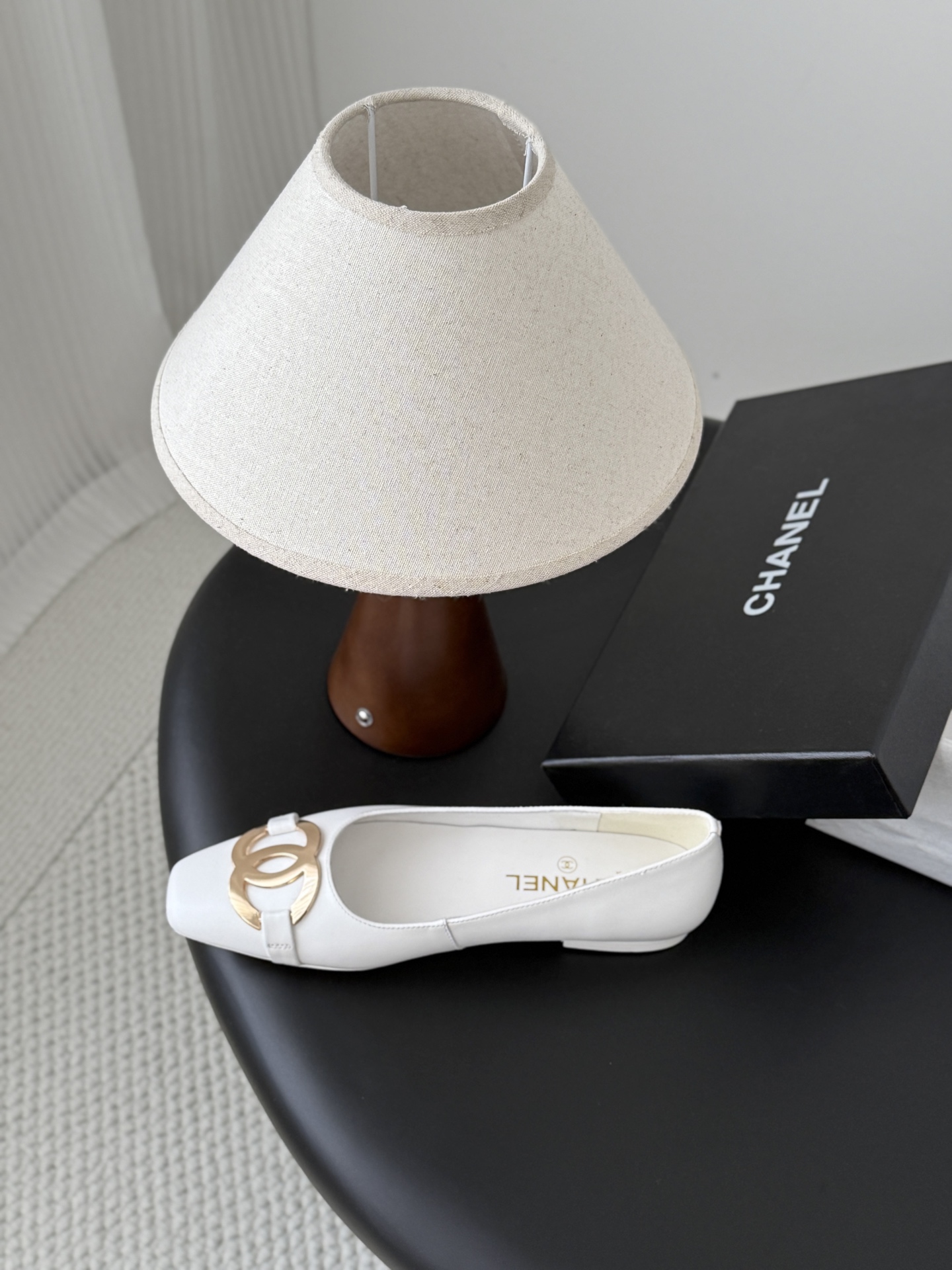 Chan 26P ballet flats