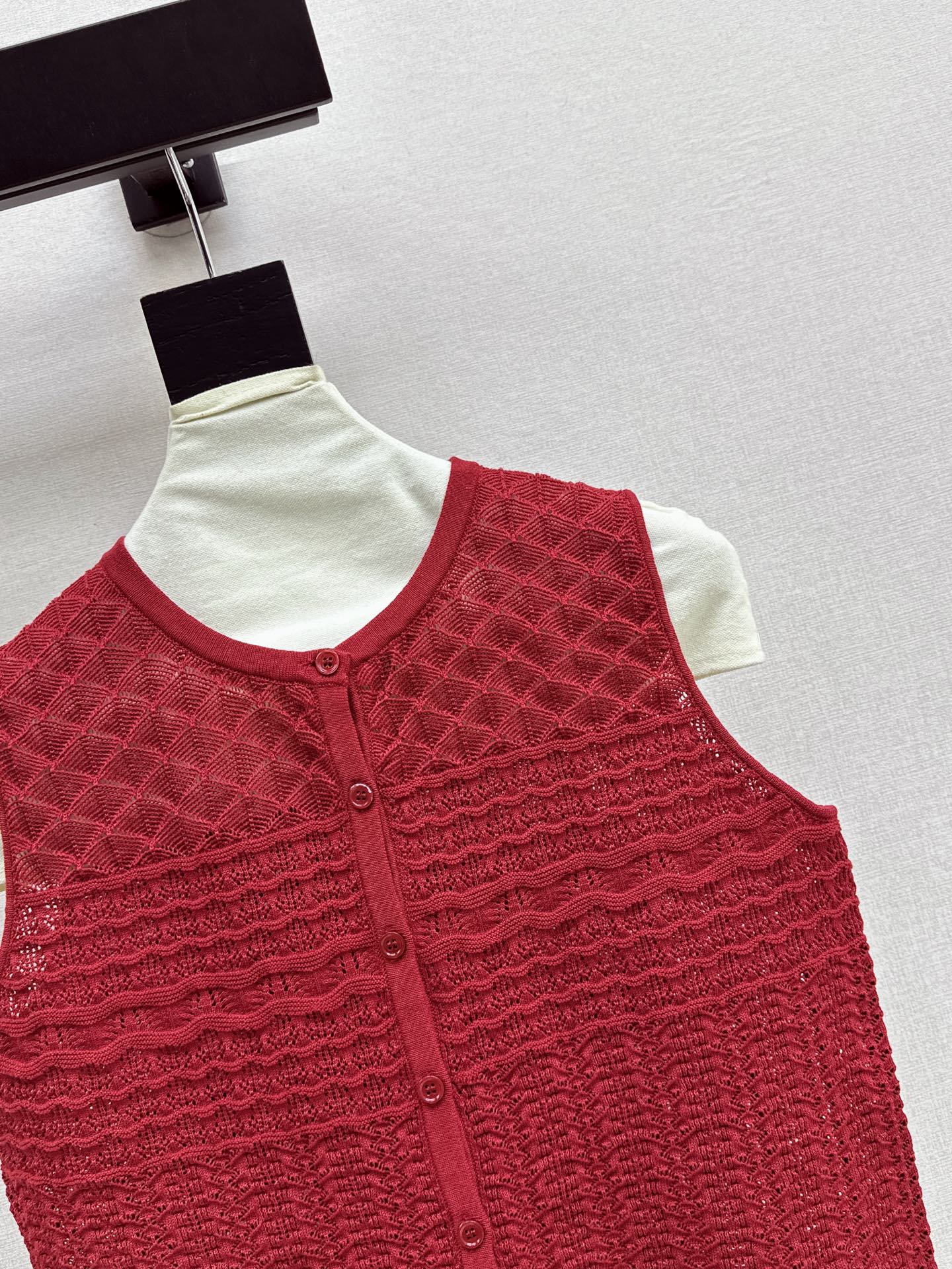 Max 26ss woven hollow vest