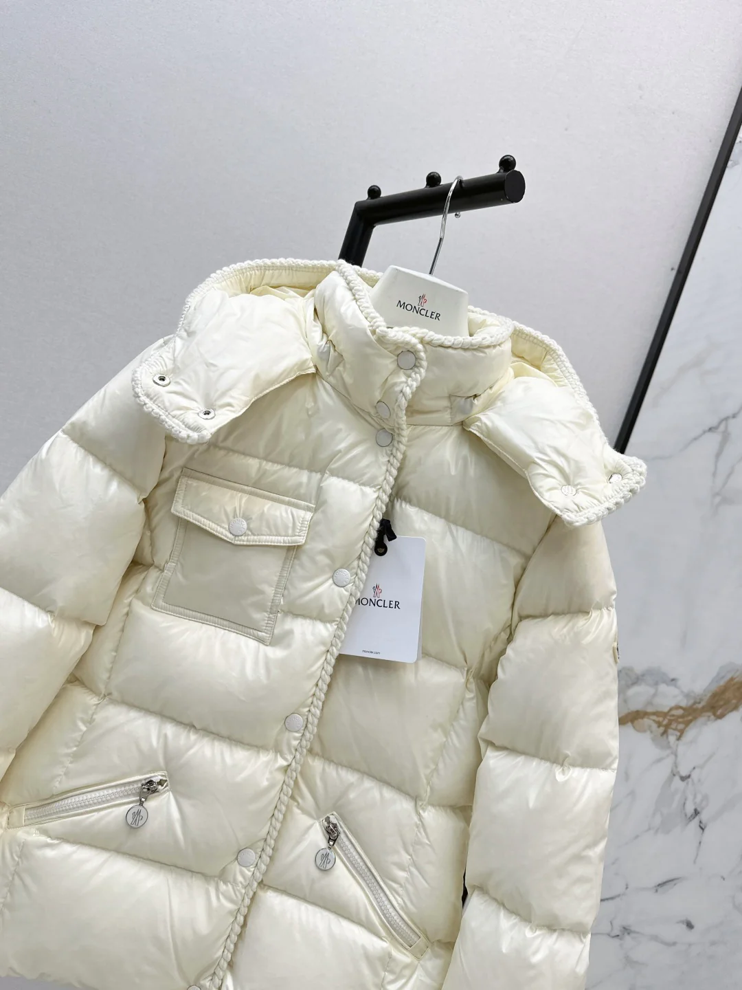 Monc 25fw down jacket
