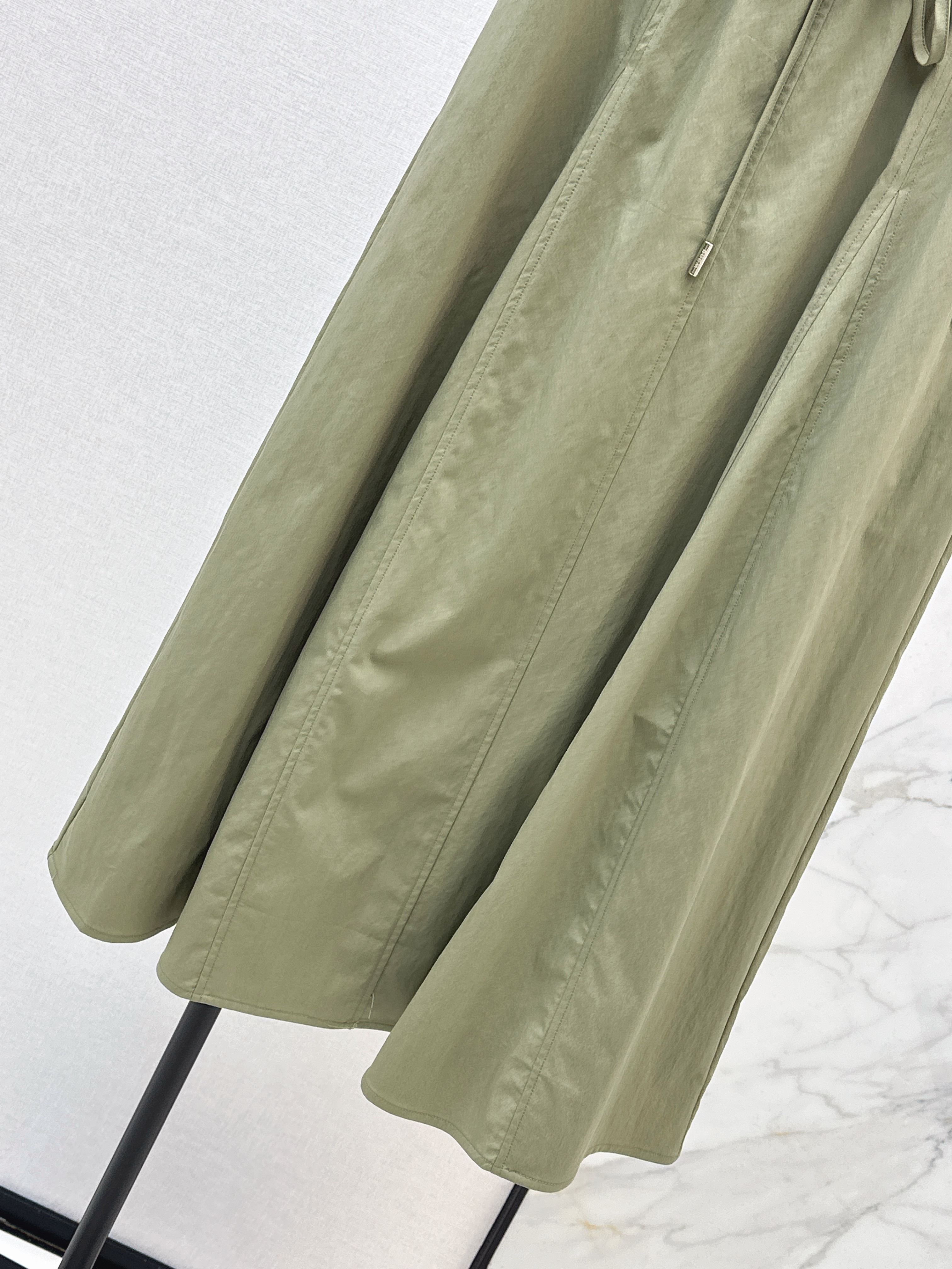 Alex 26ss pleated skirt