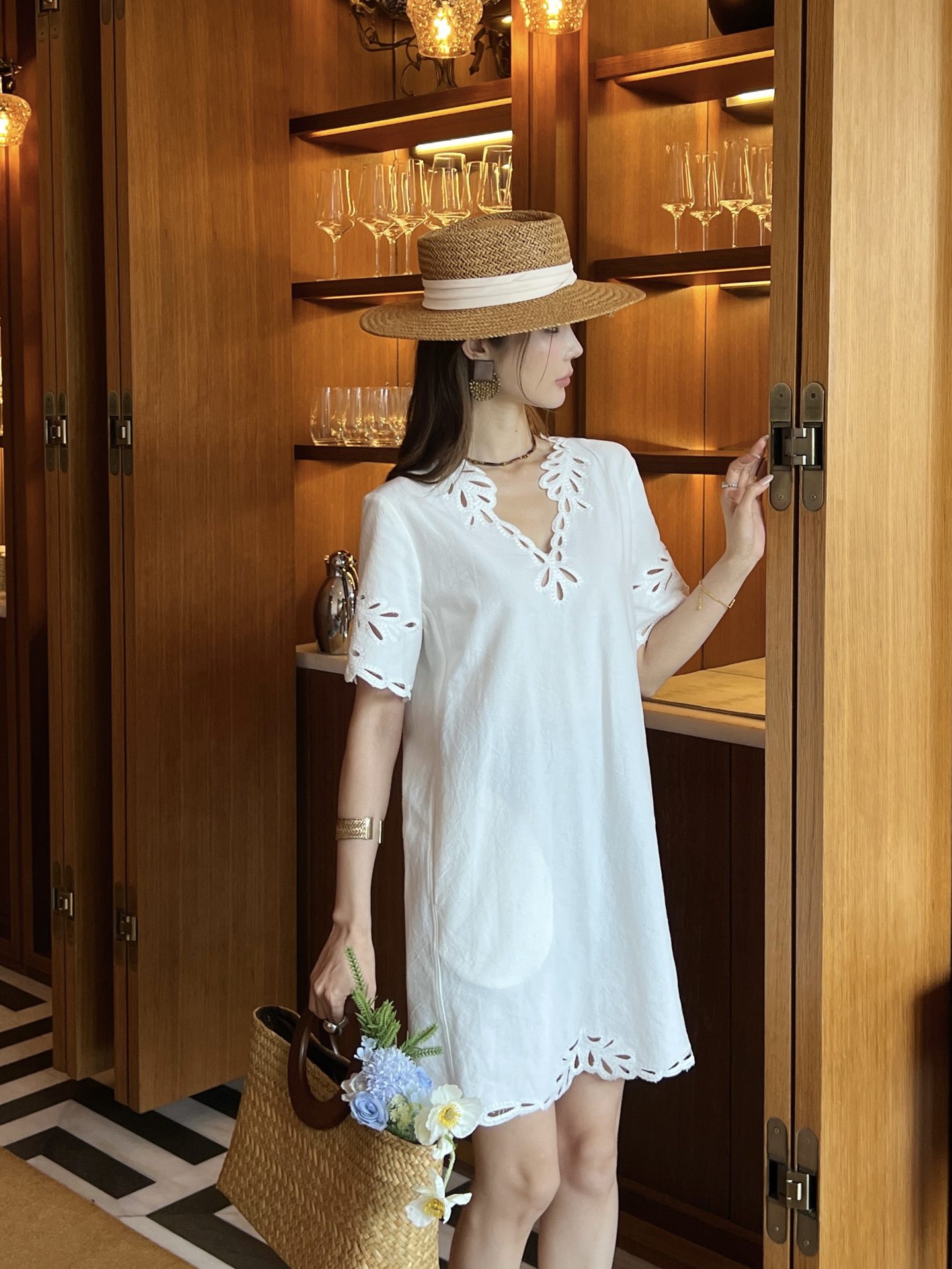 Valen 26ss embroidery dress