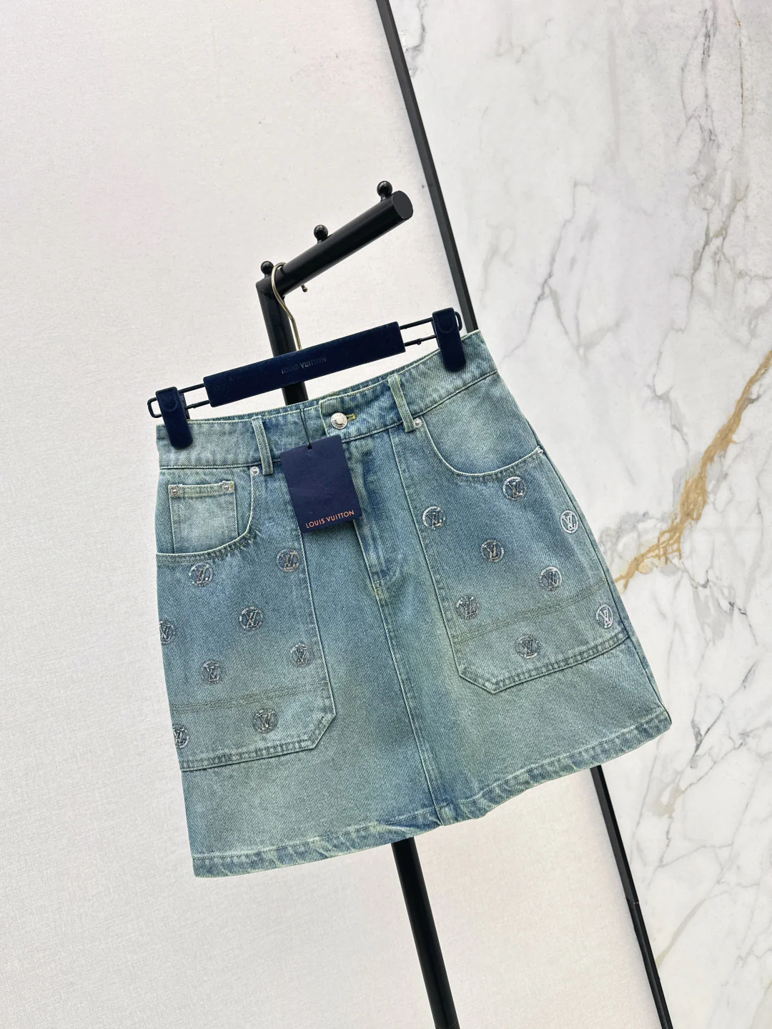 Loui 25fw denim skirt
