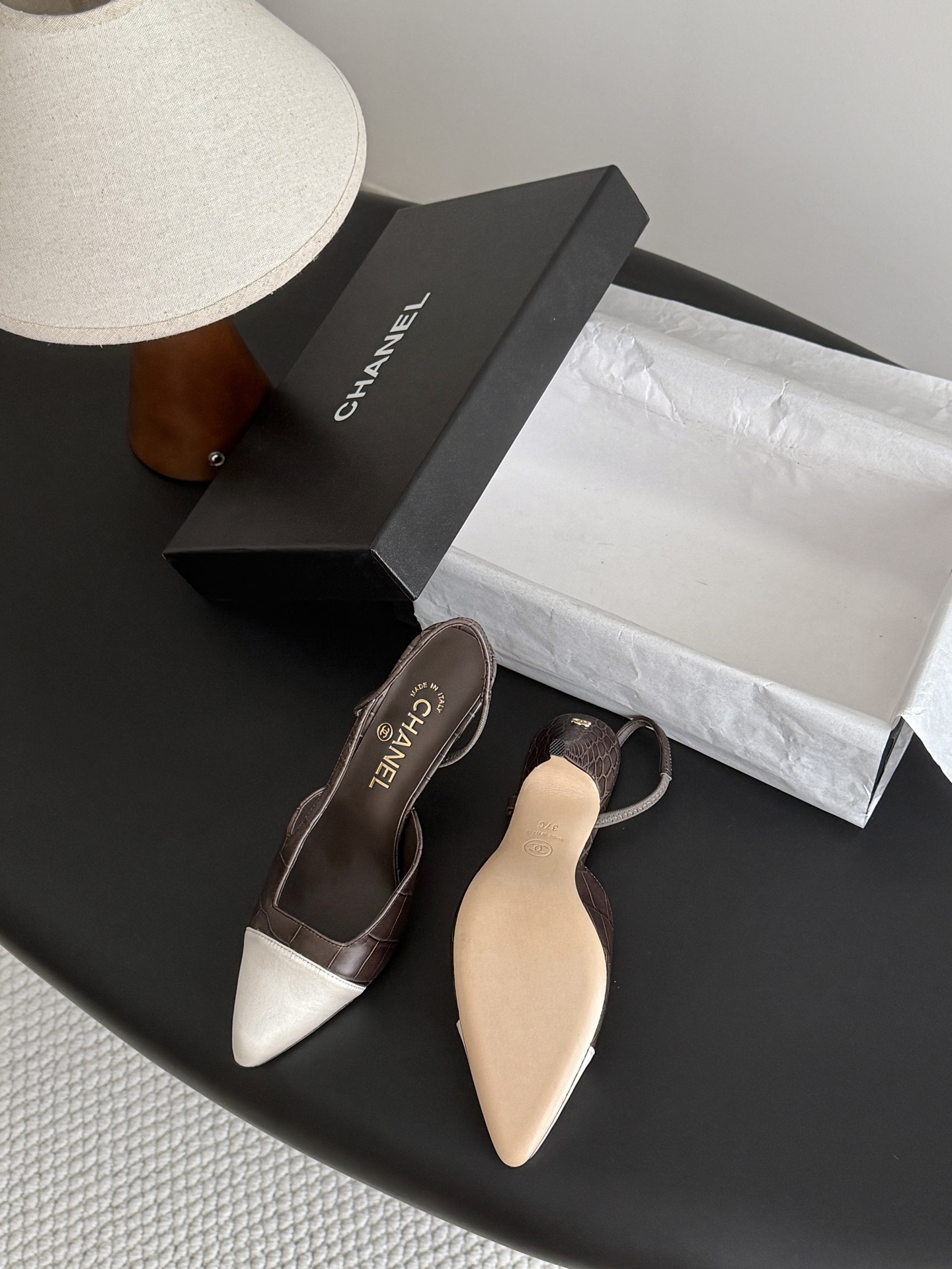Chan 26A slingback heel