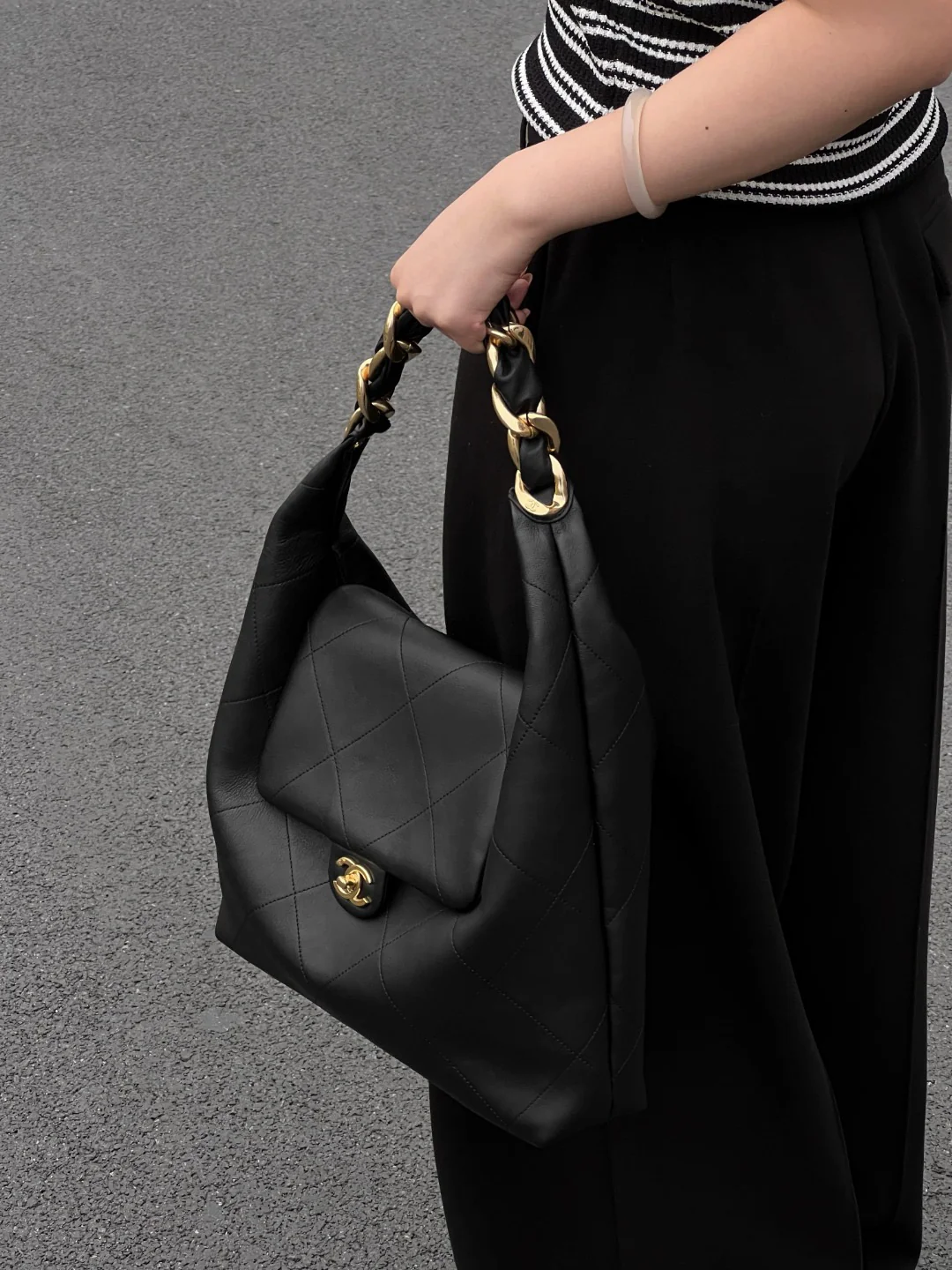 Chan 25K hobo handbag