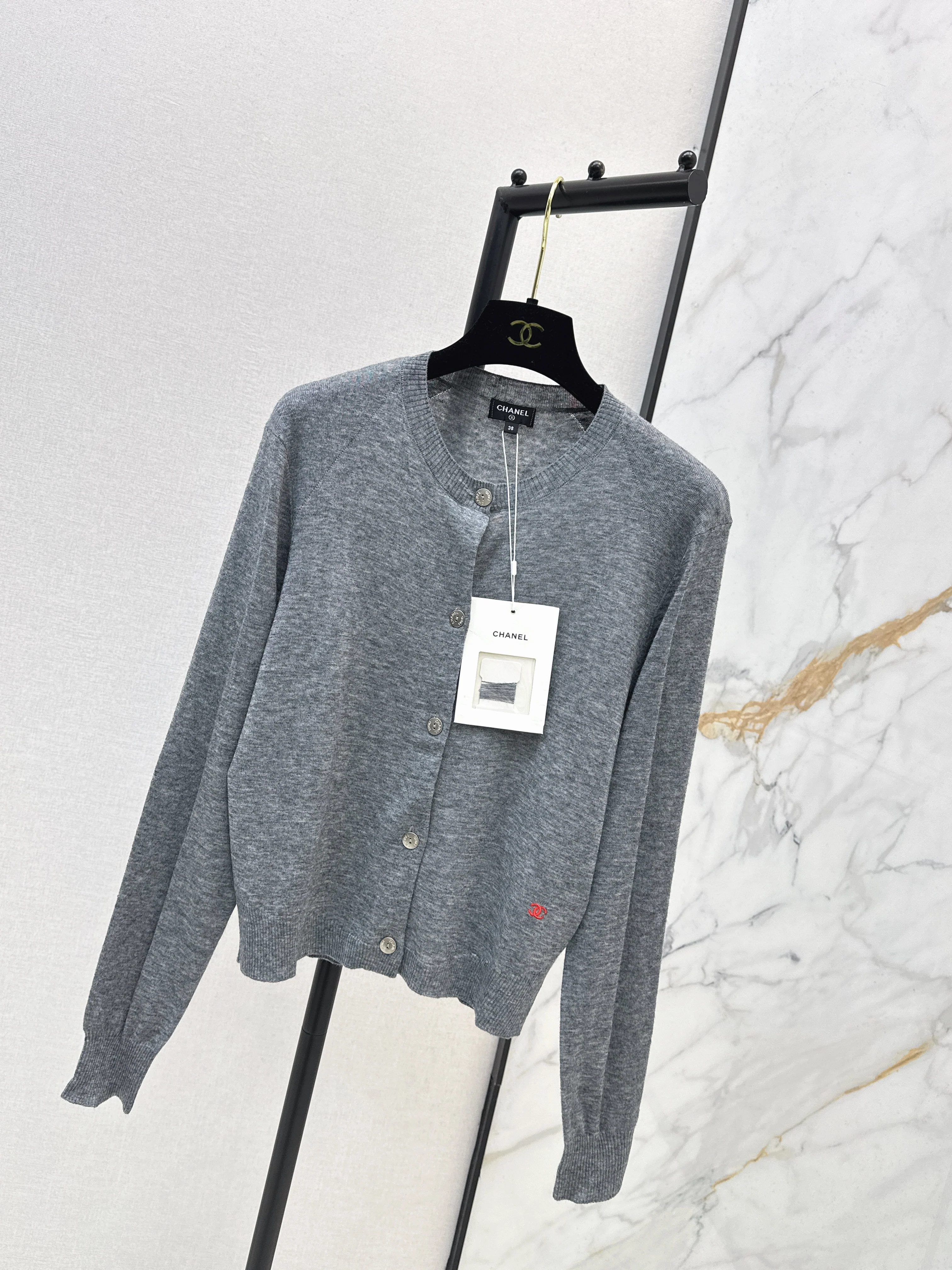 Chan 26ss knitted cardigan