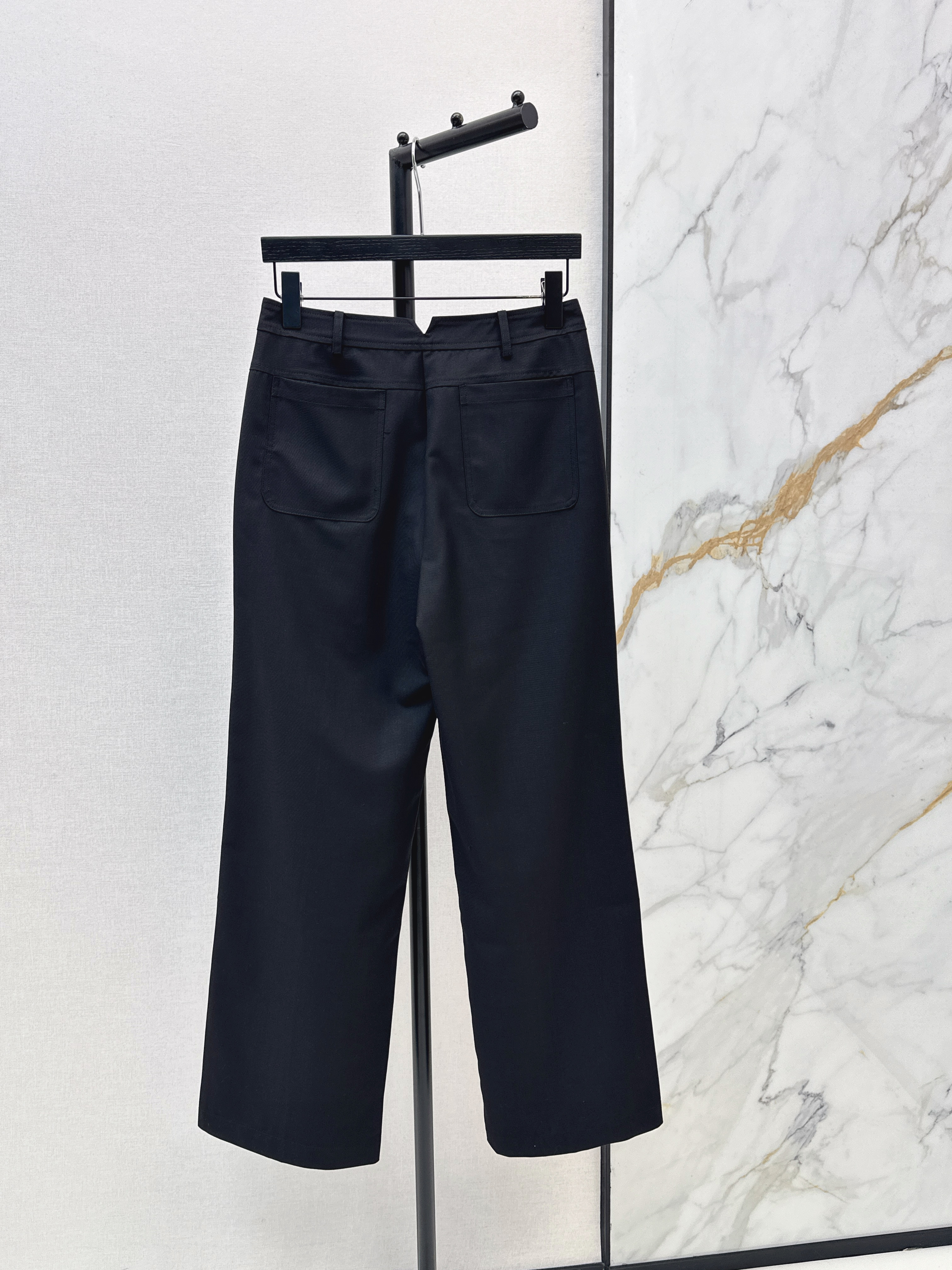 Her 26ss suit pants