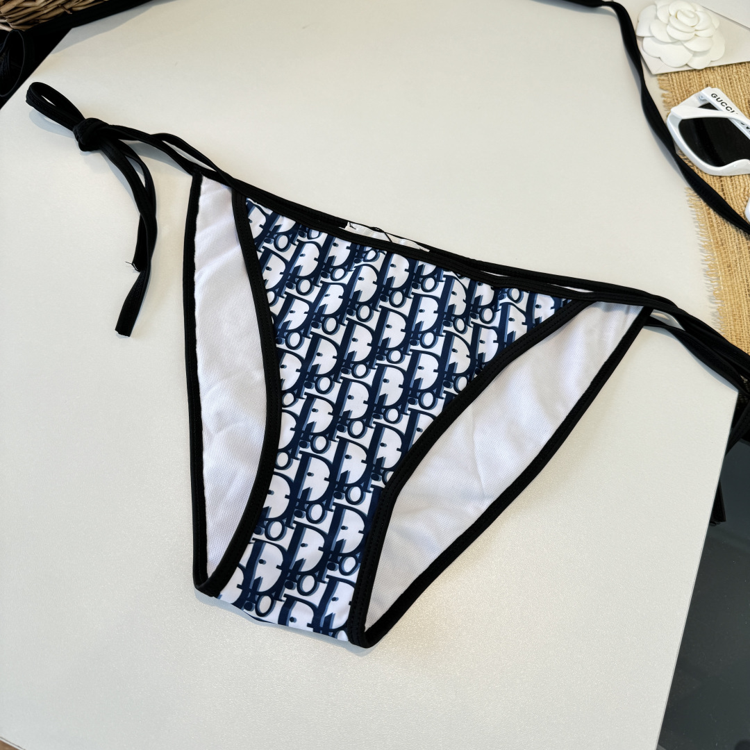 CD bikini set