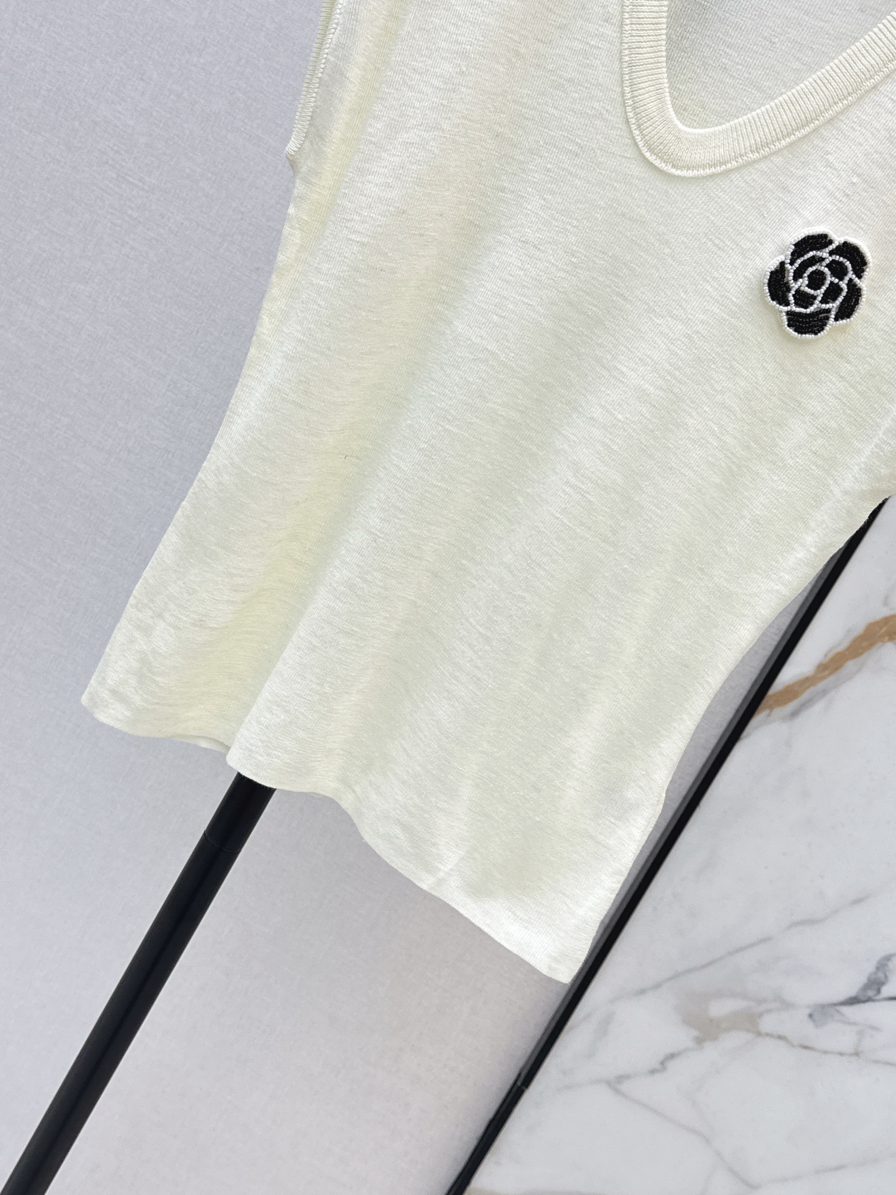 Chan 26ss 3d flower t-shirt