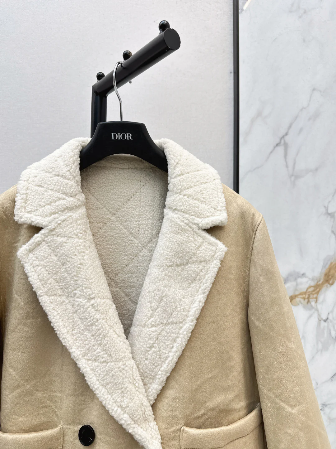 CD 25fw reversible jacket