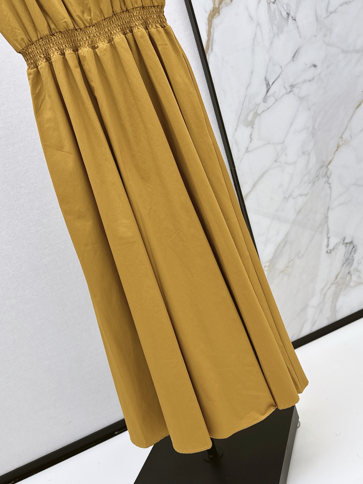 Miu 26ss lace trim slip dress