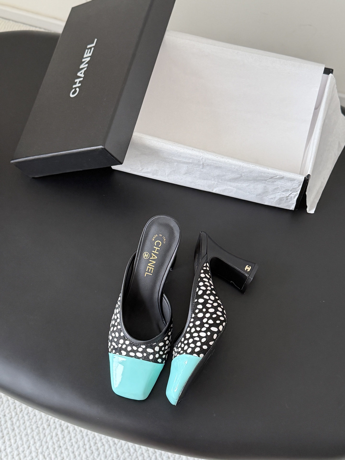 Chan 26ss square-toe mules