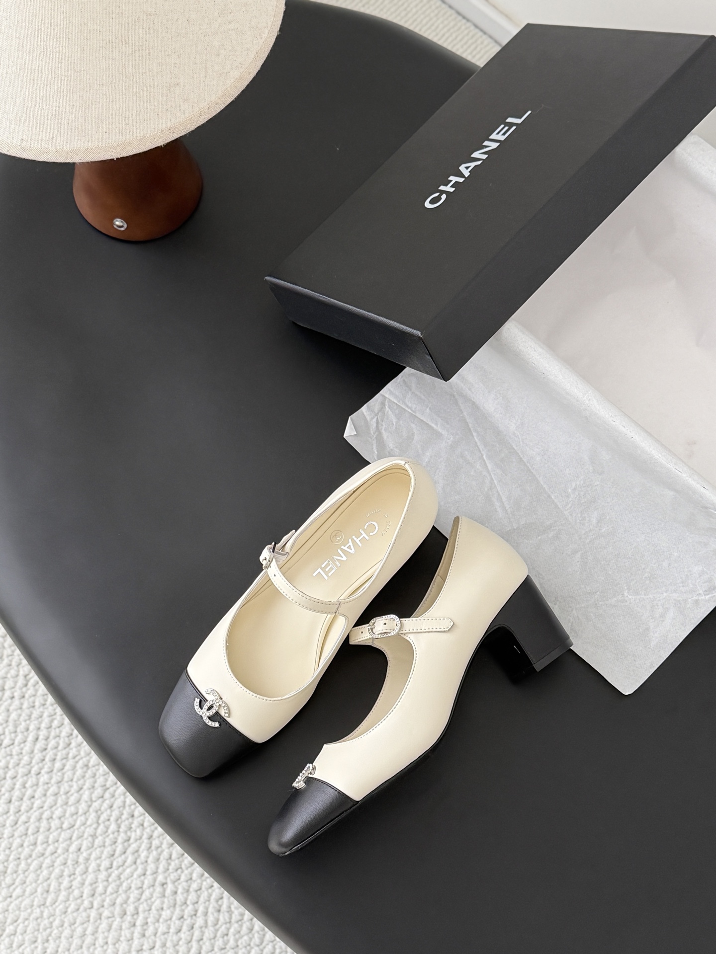 Chan 26K chunky heel mary jane shoes