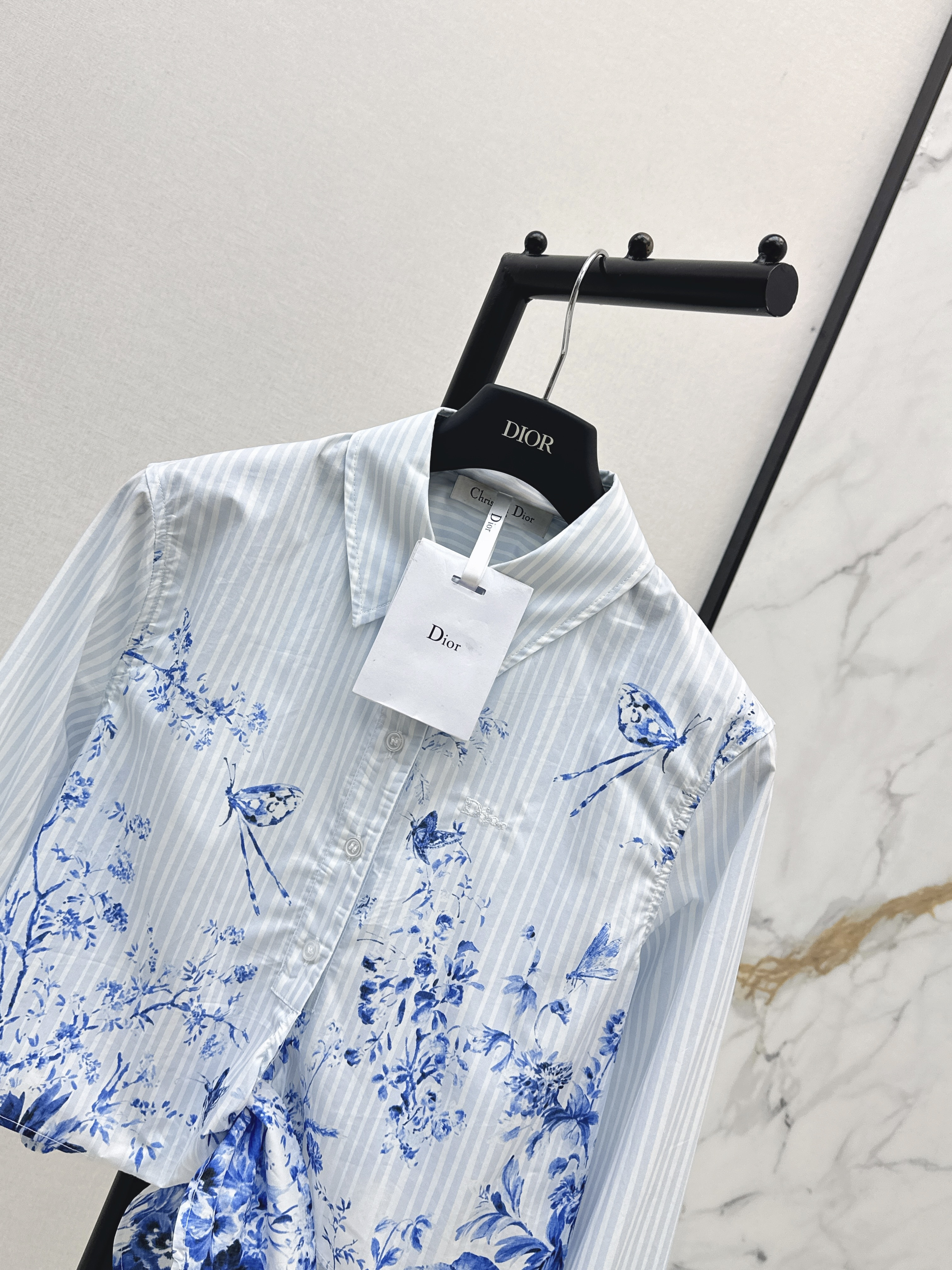 CD 26SS Striped Tie-Front Shirt