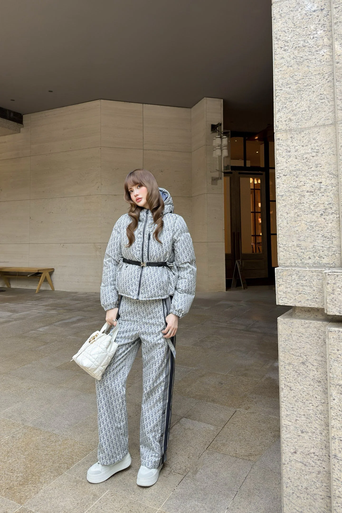 CD 25fw hooded puffer jackets