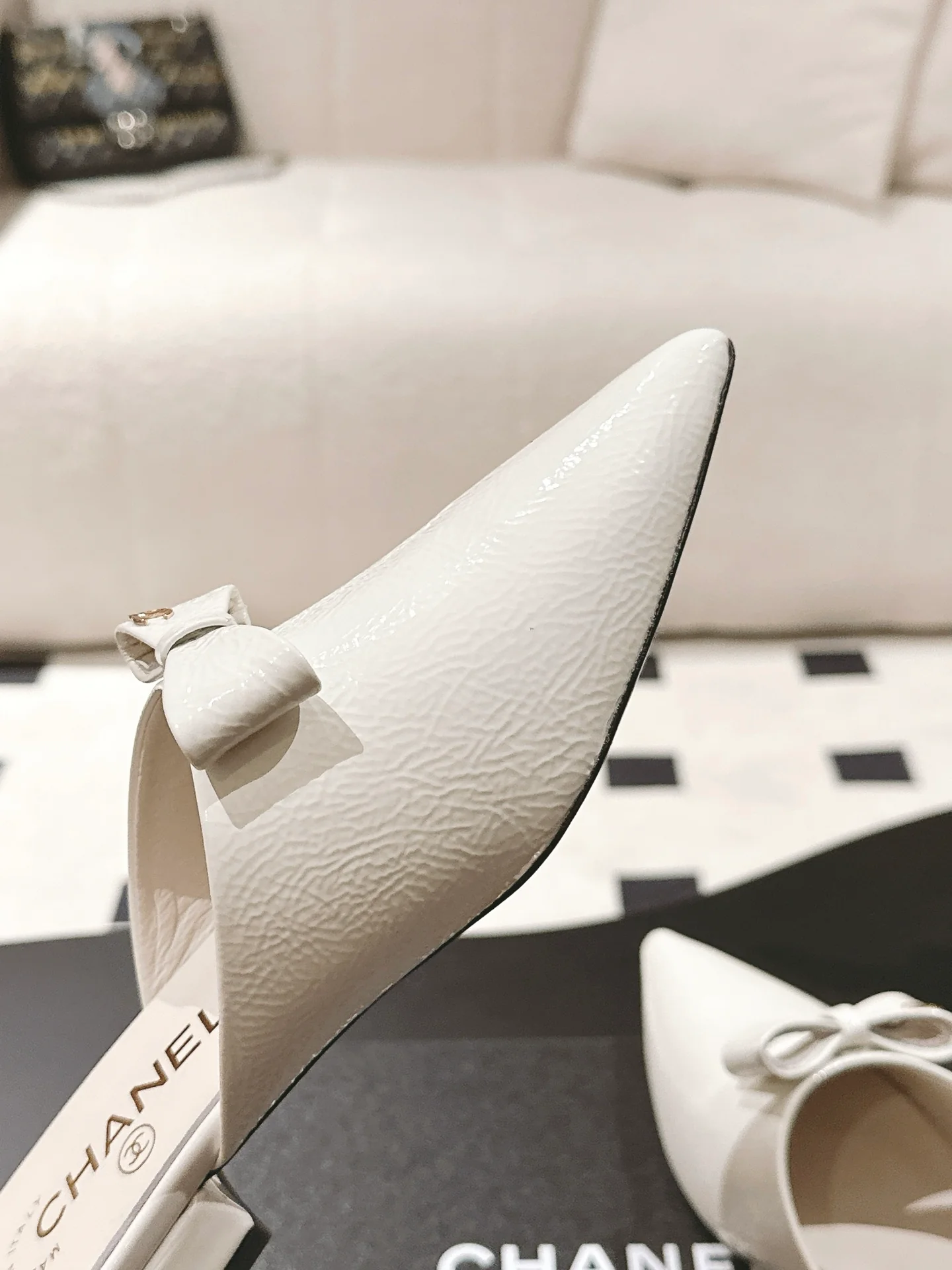 Chan 25fw mules