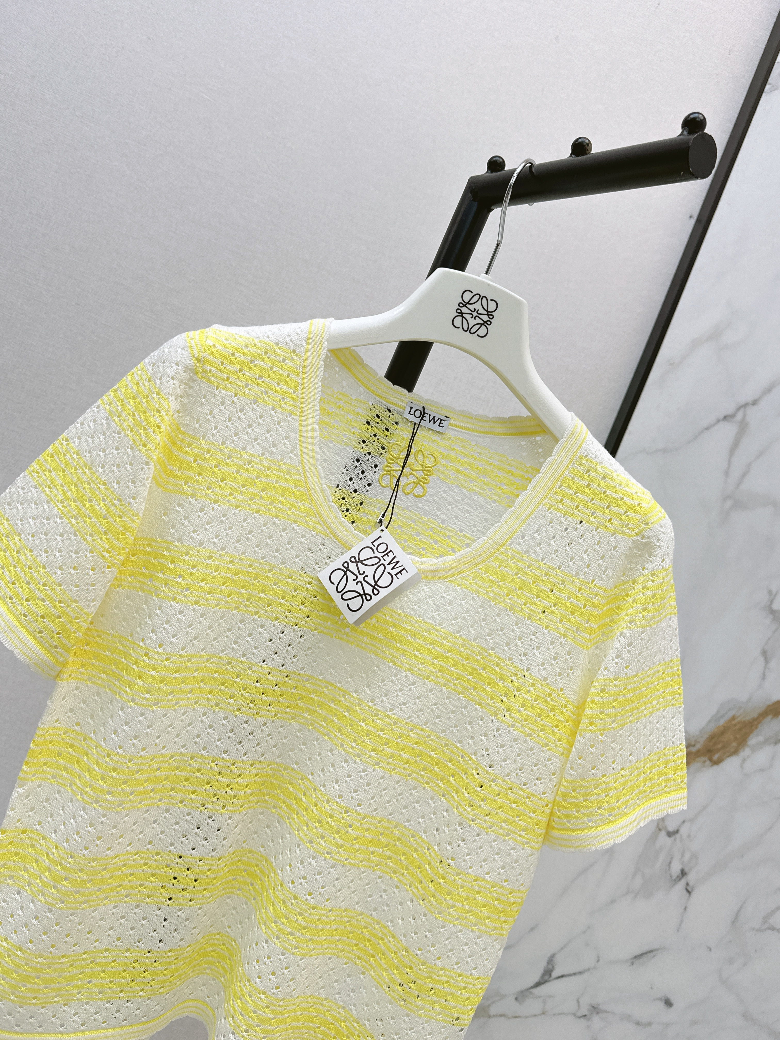 Loe 26ss stripe knitwear